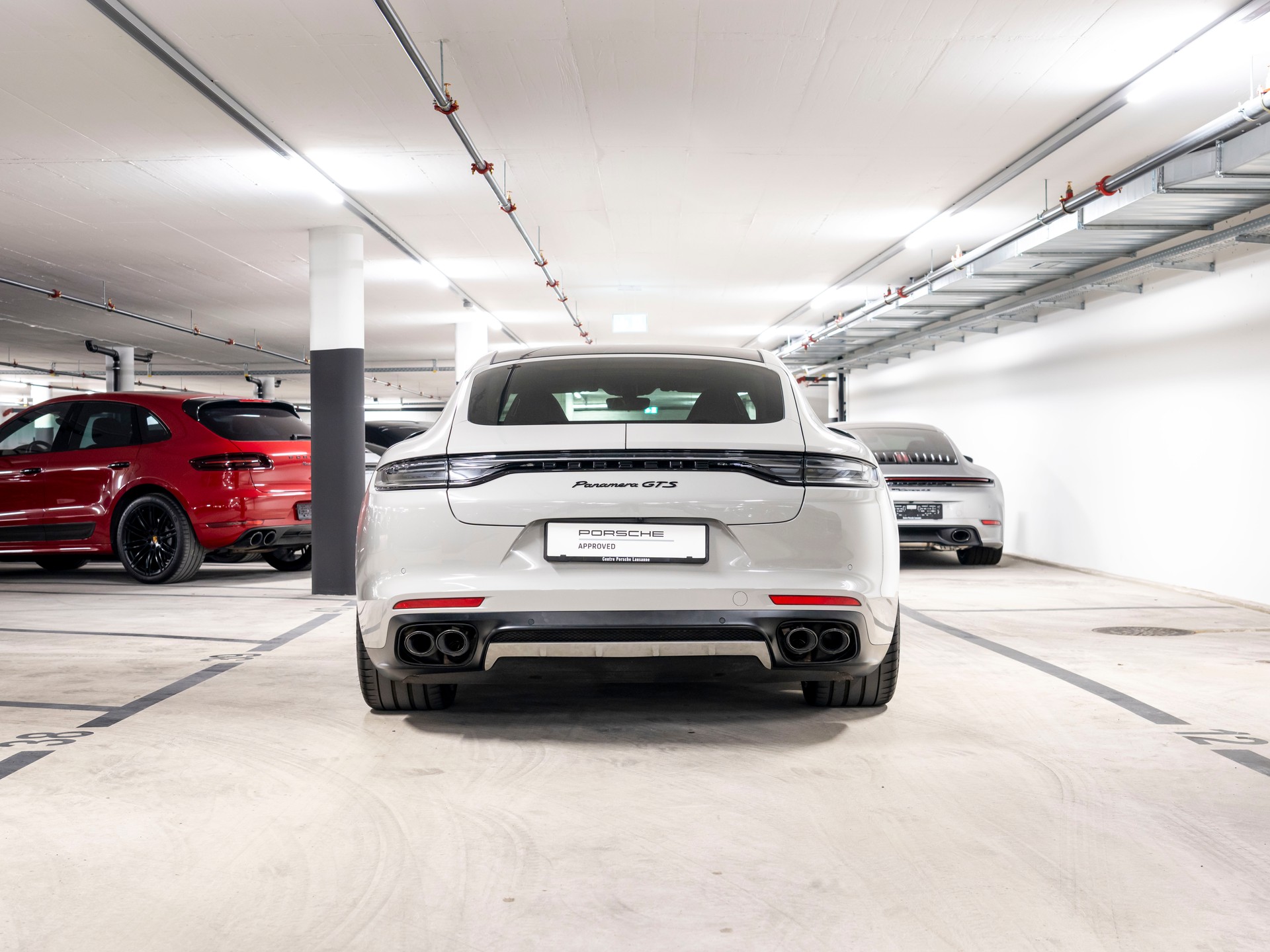 PORSCHE Panamera GTS PDK-image-4