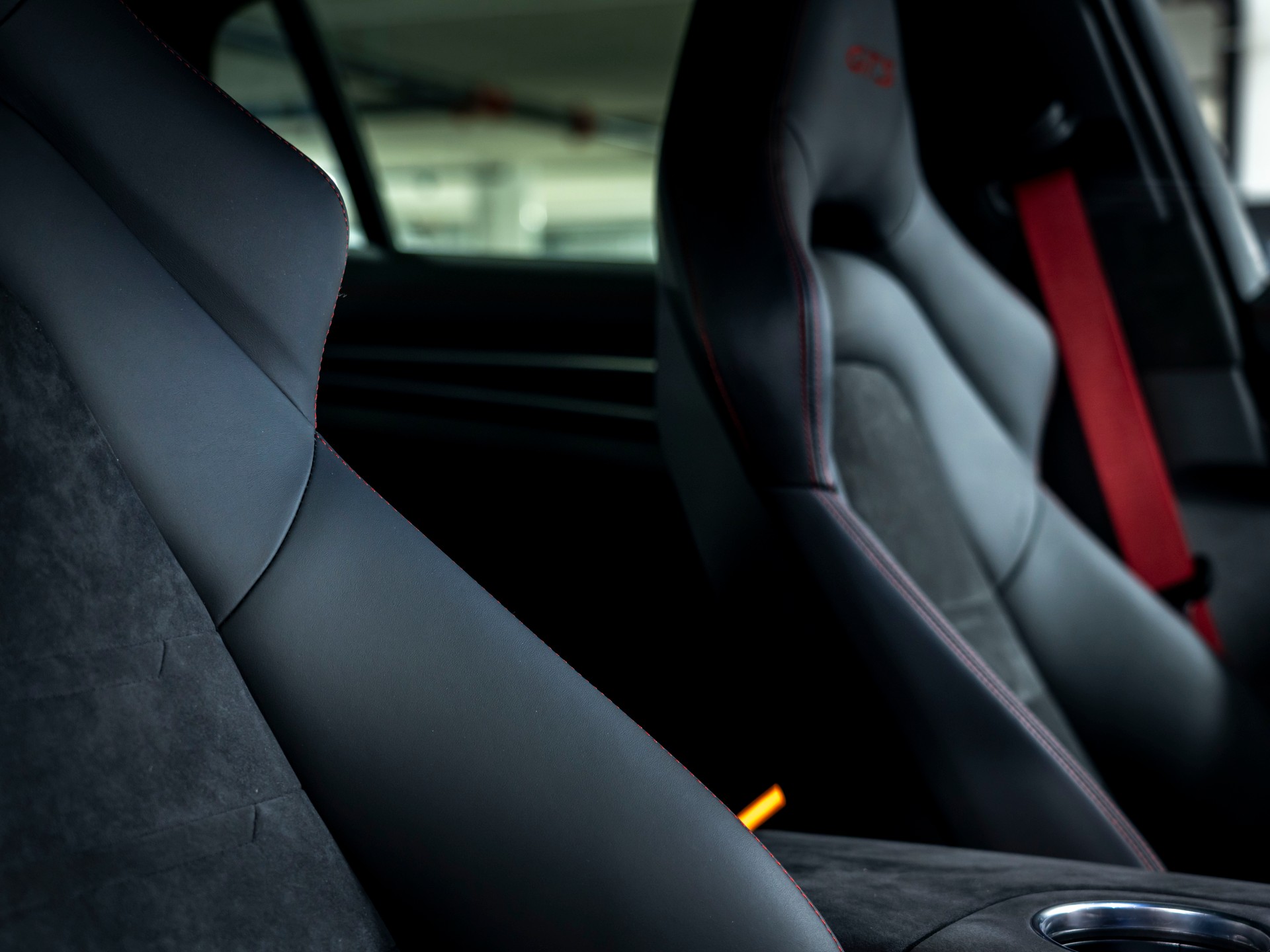 PORSCHE Panamera GTS PDK-image-25