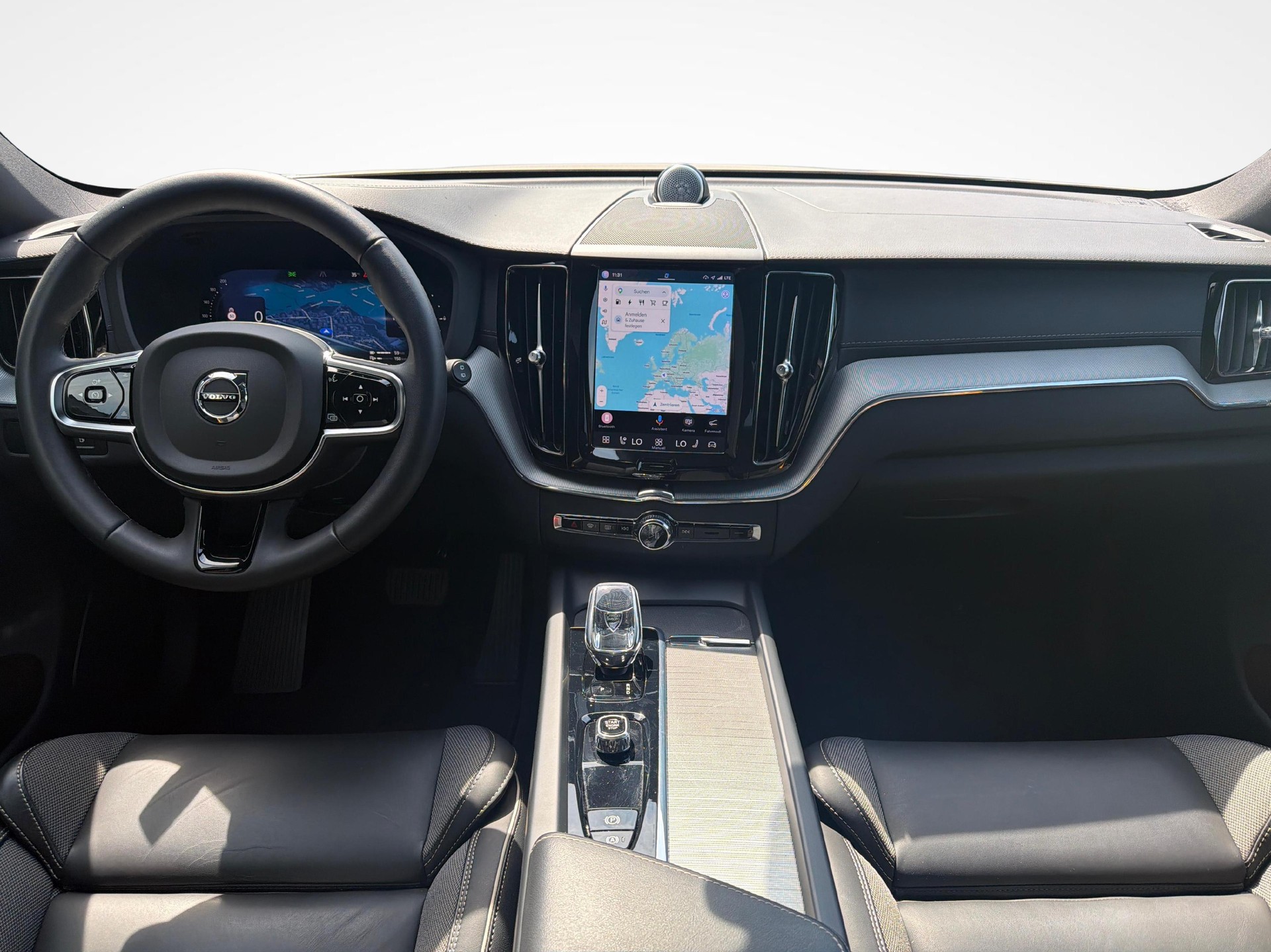 VOLVO XC60 2.0 T8 TE Polestar eAWD-image-13