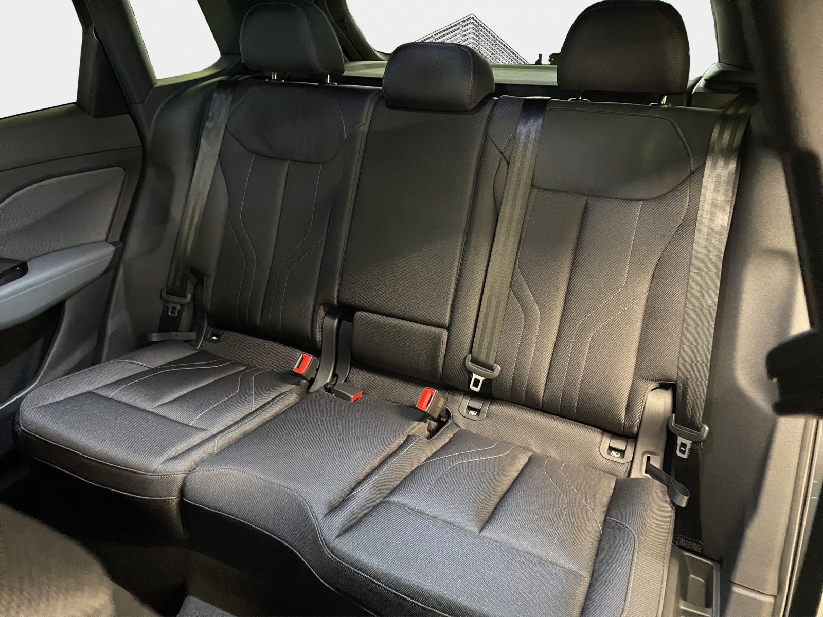 AUDI Q3 SUV TFSI quattro 150 kW S tronic-image-11