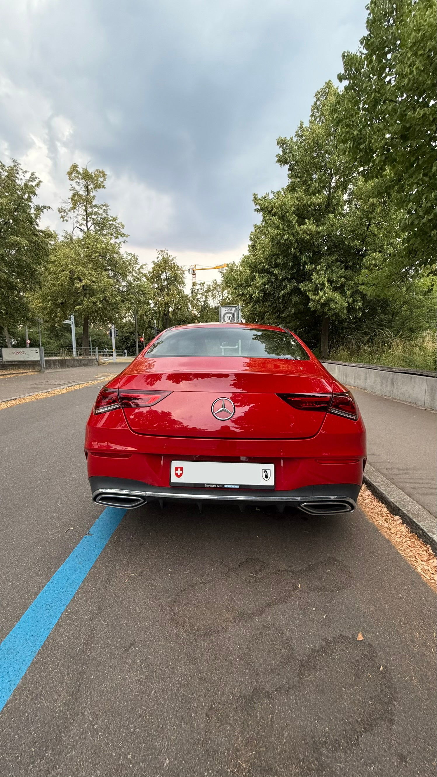 MERCEDES-BENZ CLA 250 AMG Line-image-3