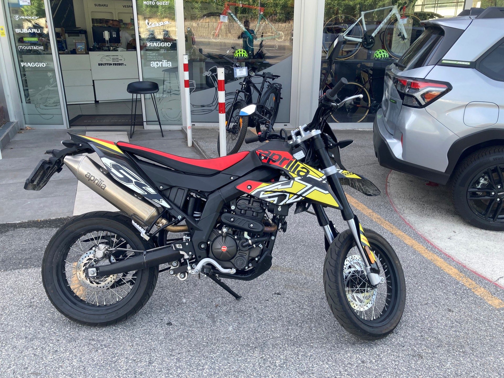 APRILIA SX 125