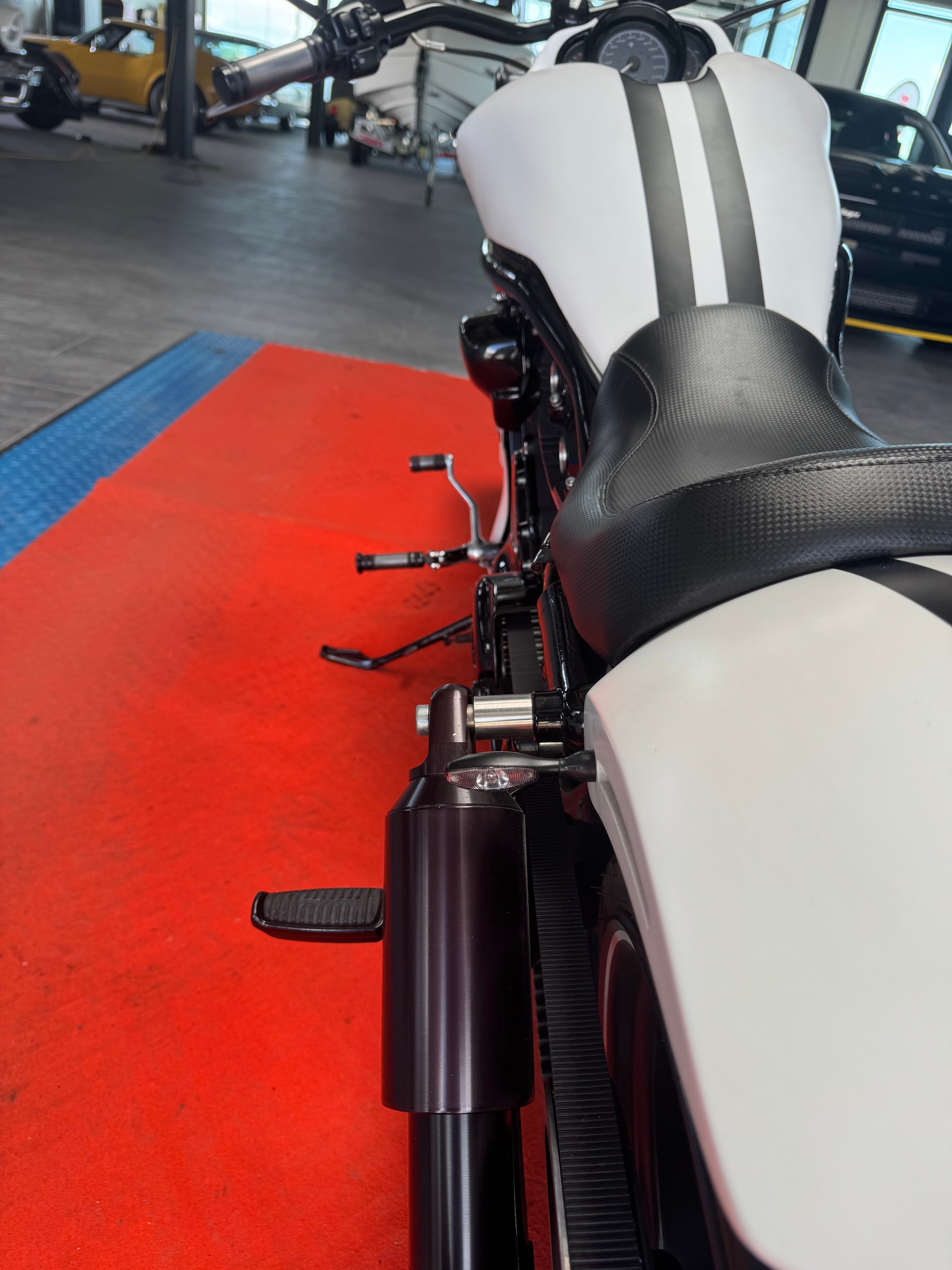 HARLEY-DAVIDSON VRSCDX Night Rod Special ABS-image-6