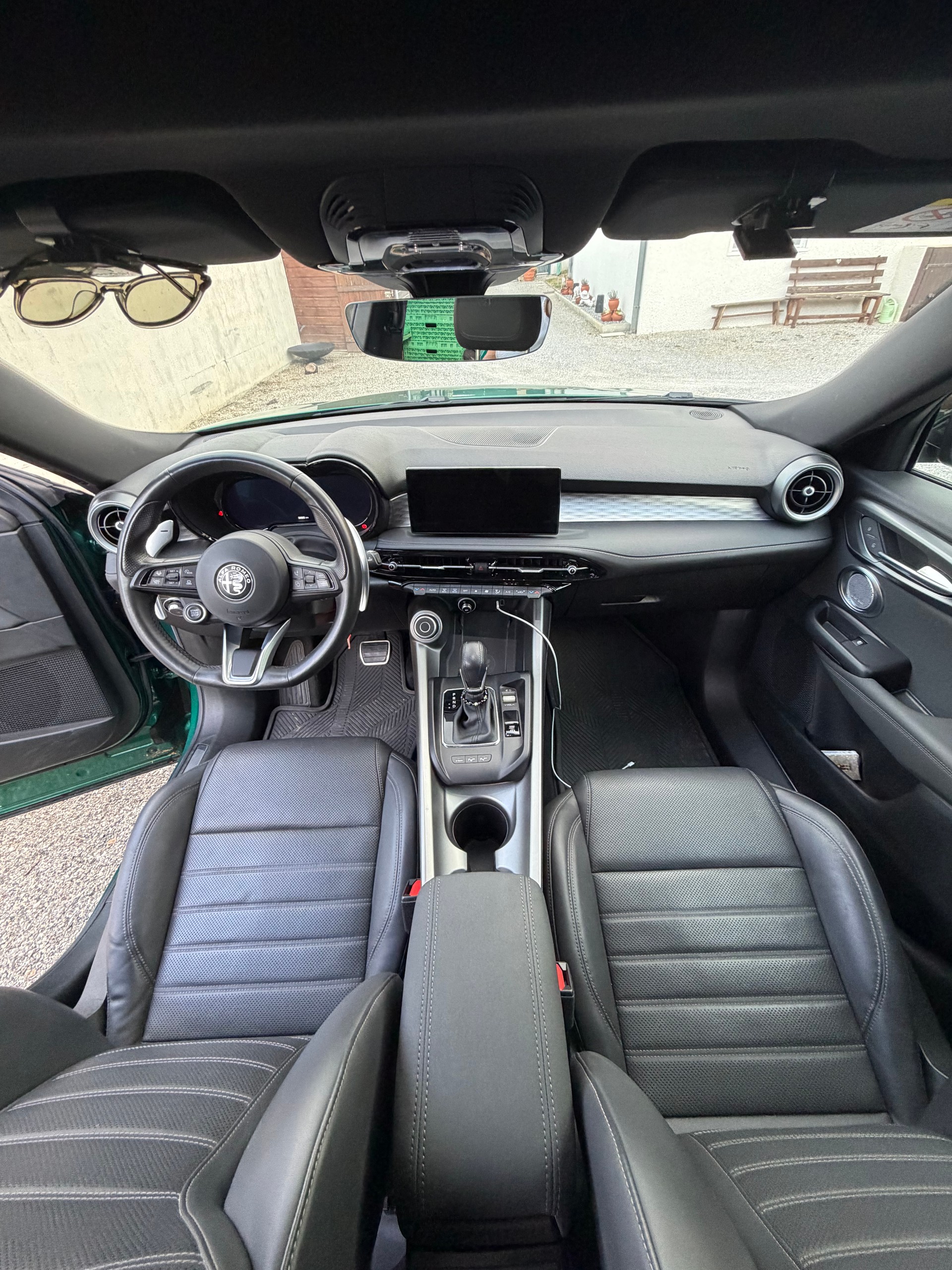 ALFA ROMEO 1.3 Plug-in Hybrid Veloce Q4-image-1