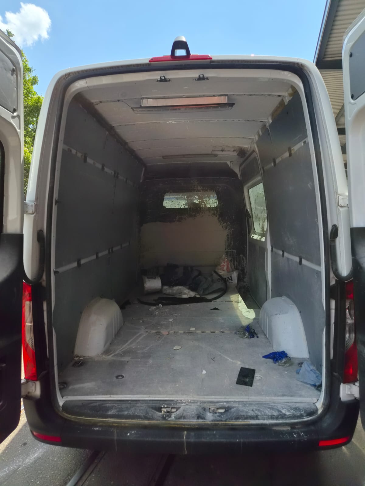 MERCEDES-BENZ Sprinter 317 CDI Kompakt-image-7