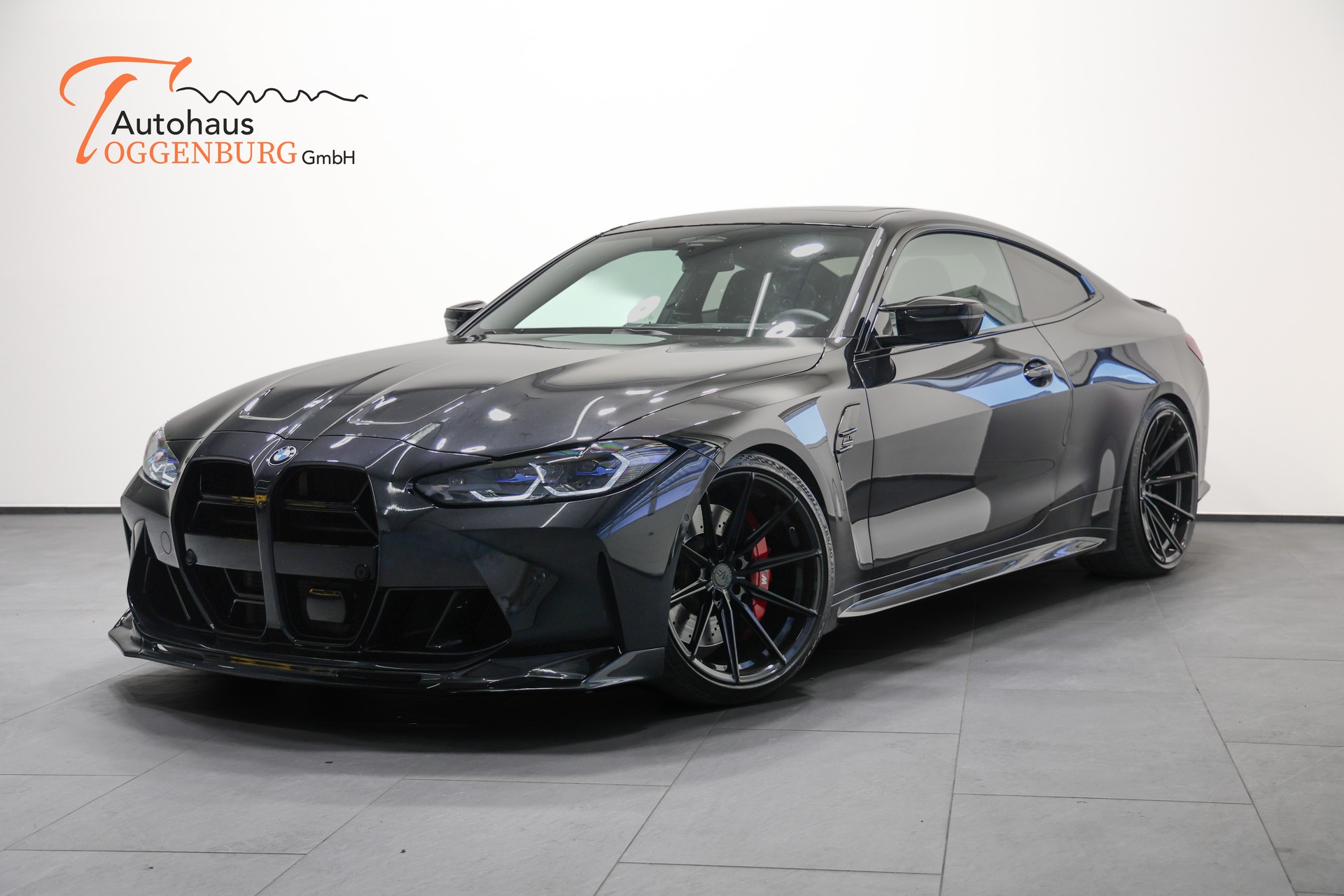 BMW M4 Coupé Competition M xDrive *CH-Fahrzeug*Tief*Breit*Wheelforce*-image-0
