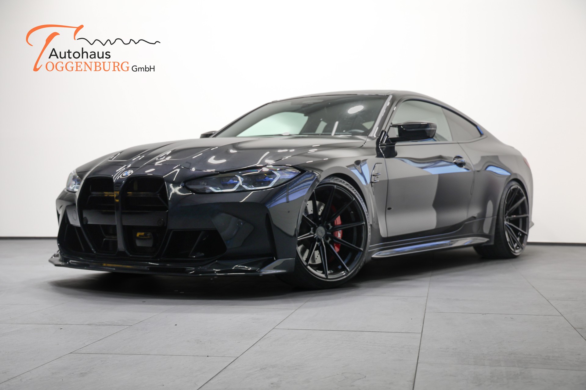 BMW M4 Coupé Competition M xDrive *CH-Fahrzeug*Tief*Breit*Wheelforce*-image-2