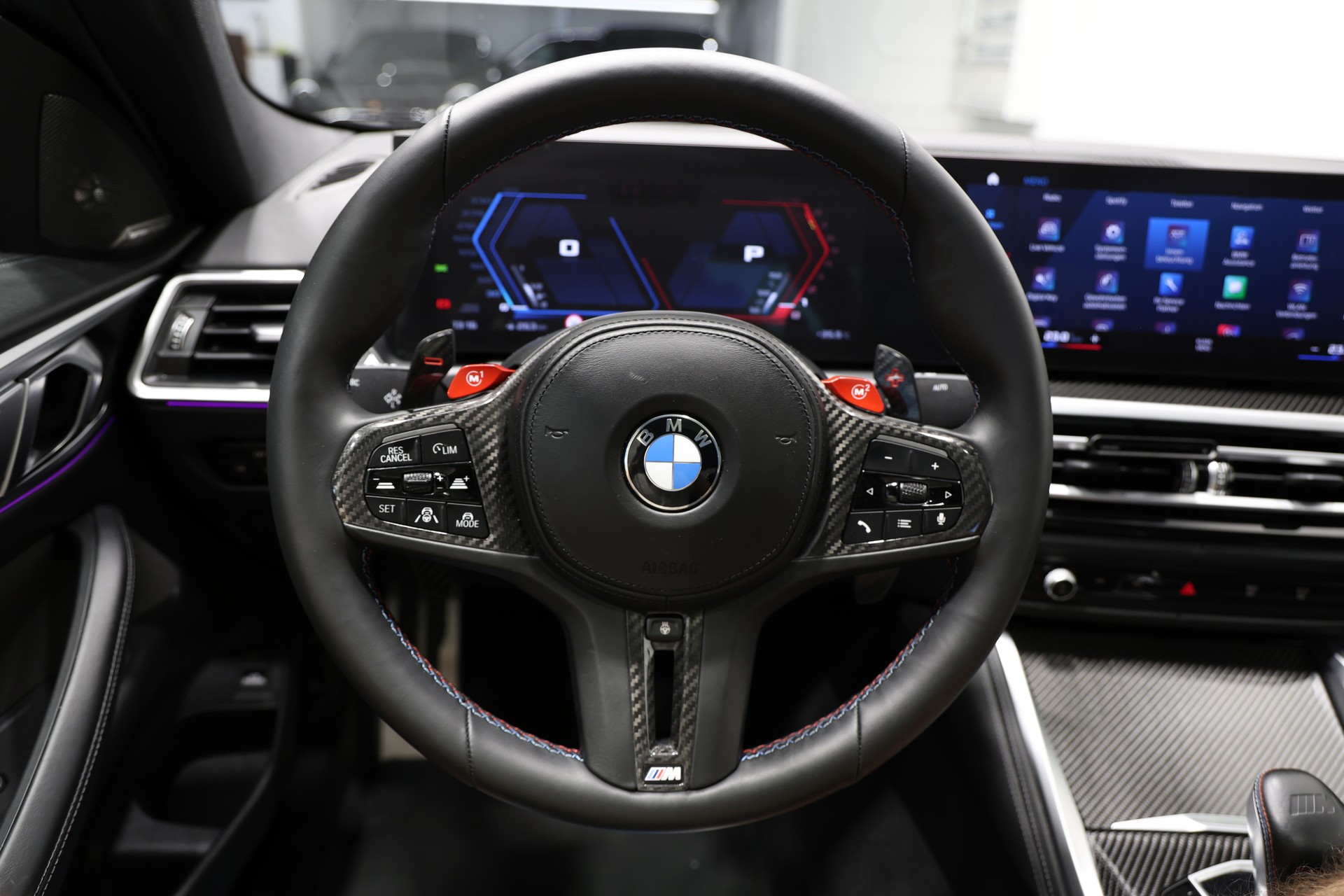 BMW M4 Coupé Competition M xDrive *CH-Fahrzeug*Tief*Breit*Wheelforce*-image-25