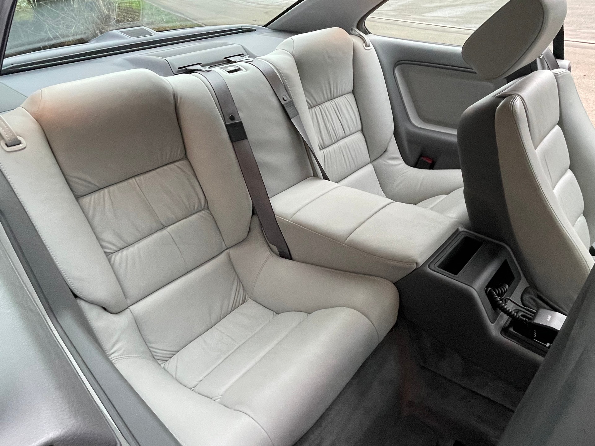 BMW 840 Ci 4.4 Steptronic-image-2