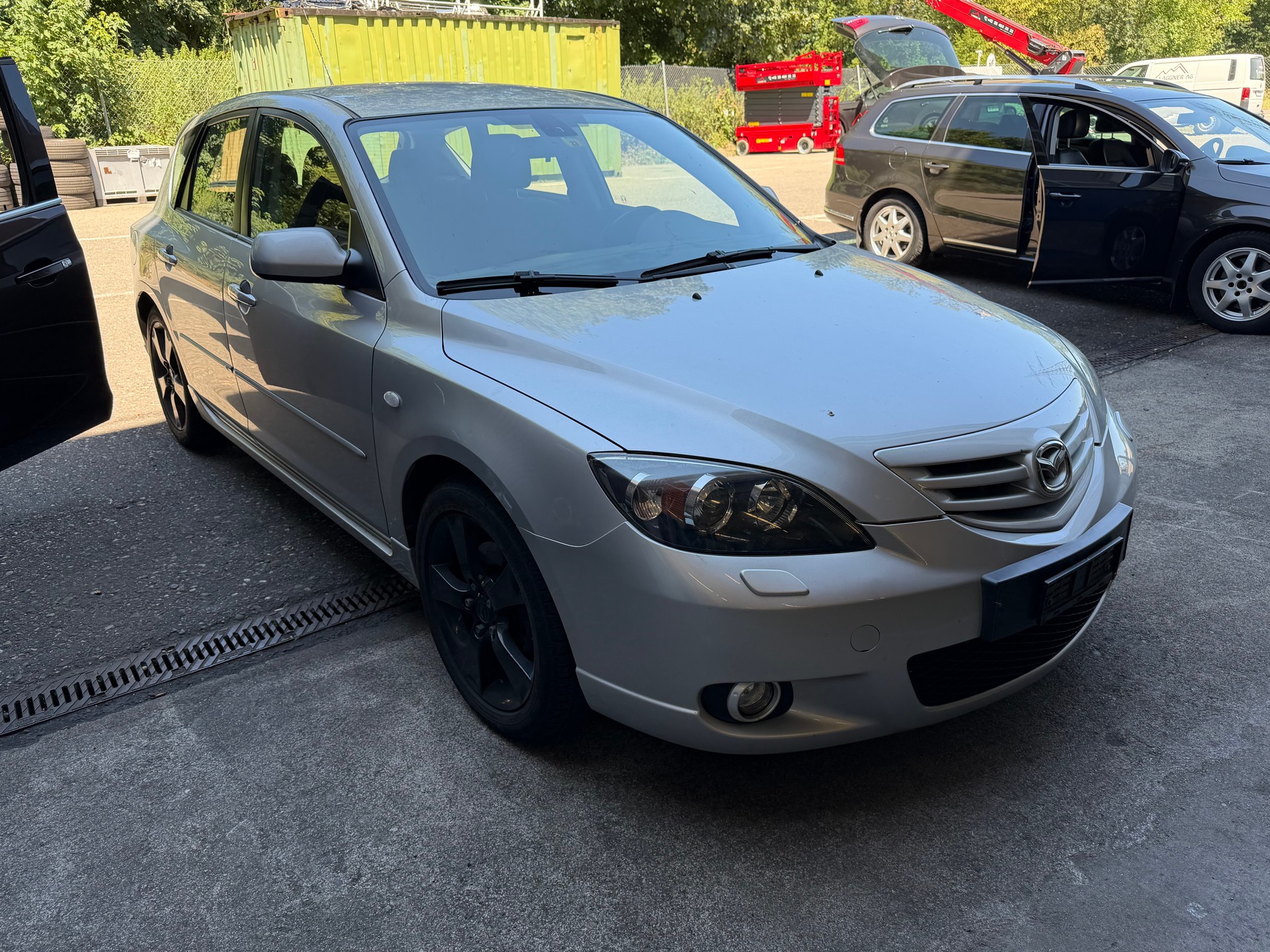 MAZDA 3 2.0 16V Sport-image-1