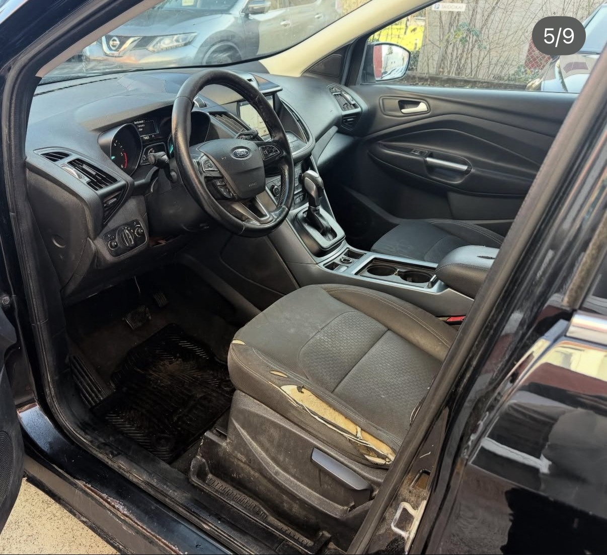 FORD Kuga 2.0 TDCi ST Line 4WD PowerShift-image-4