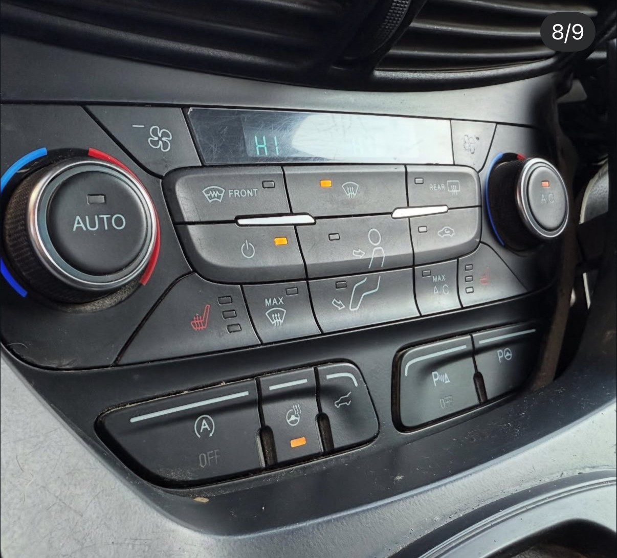 FORD Kuga 2.0 TDCi ST Line 4WD PowerShift-image-6