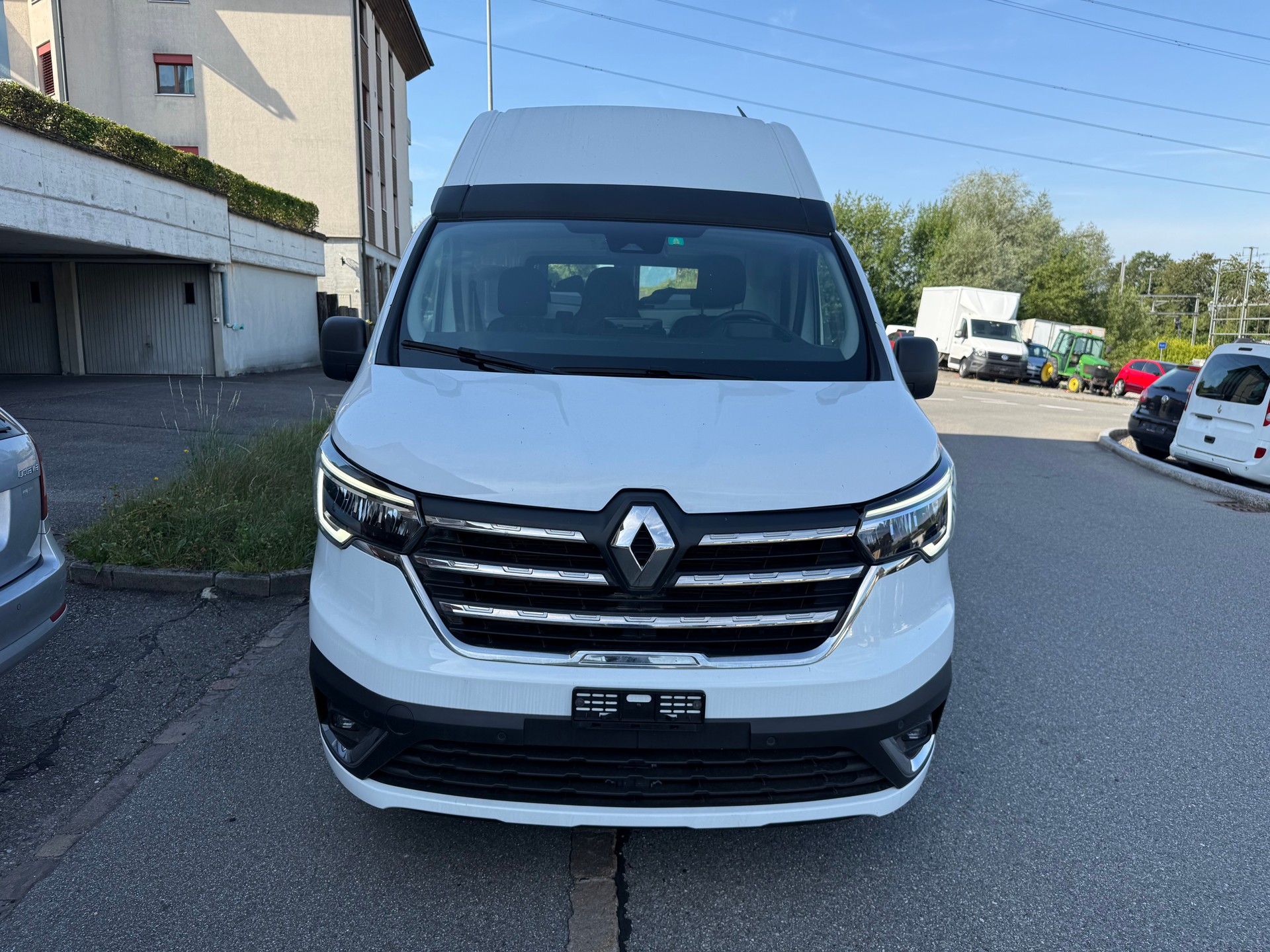 RENAULT Trafic 2.0 Blue dCi 150 Business L2H2 EN-image-0