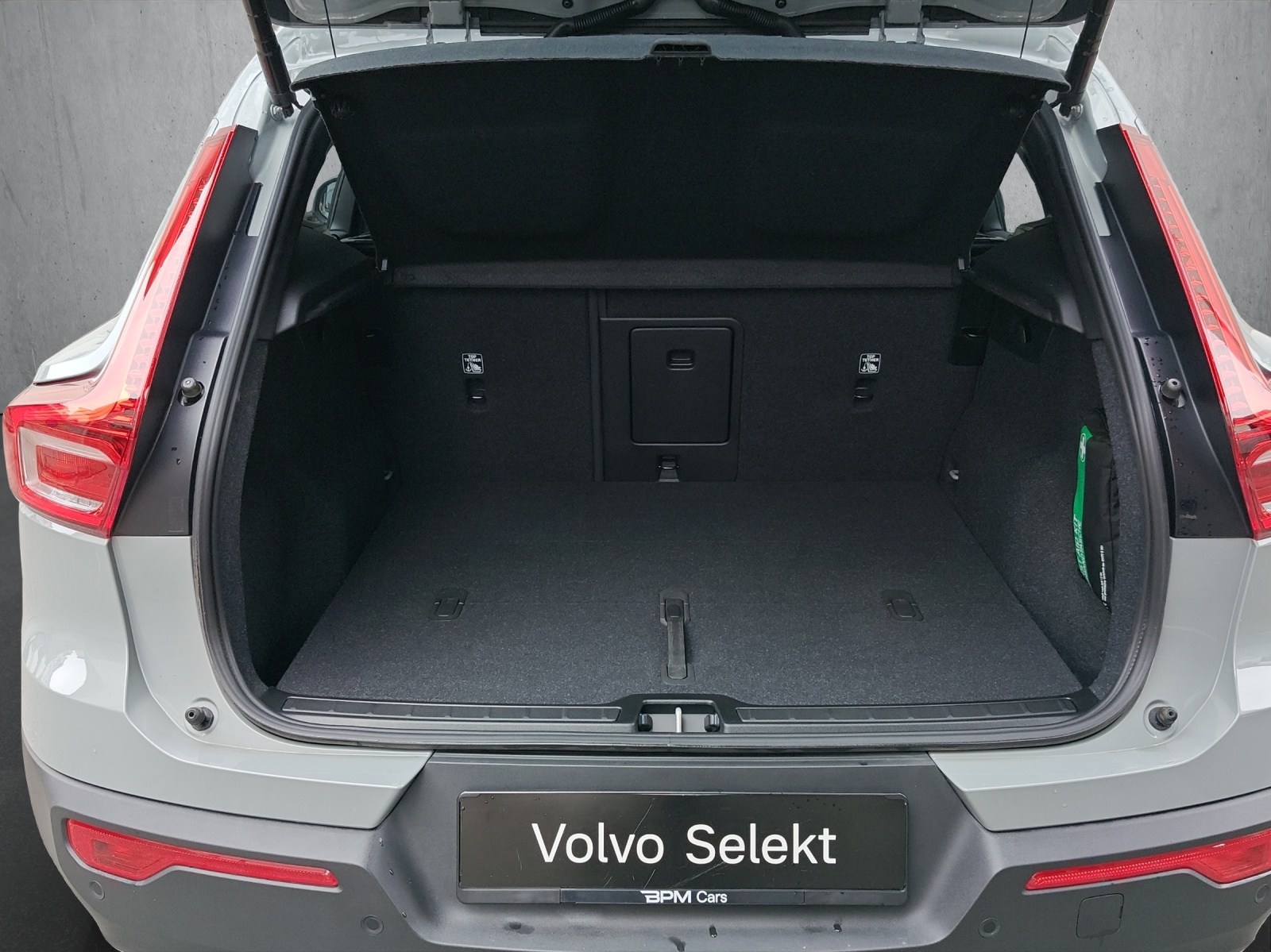 VOLVO XC40 2.0 B3 MH XCITE XCITE-image-13