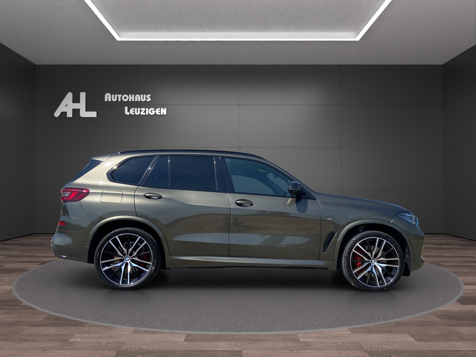 BMW X5 xDrive M50i Steptronic-image-5
