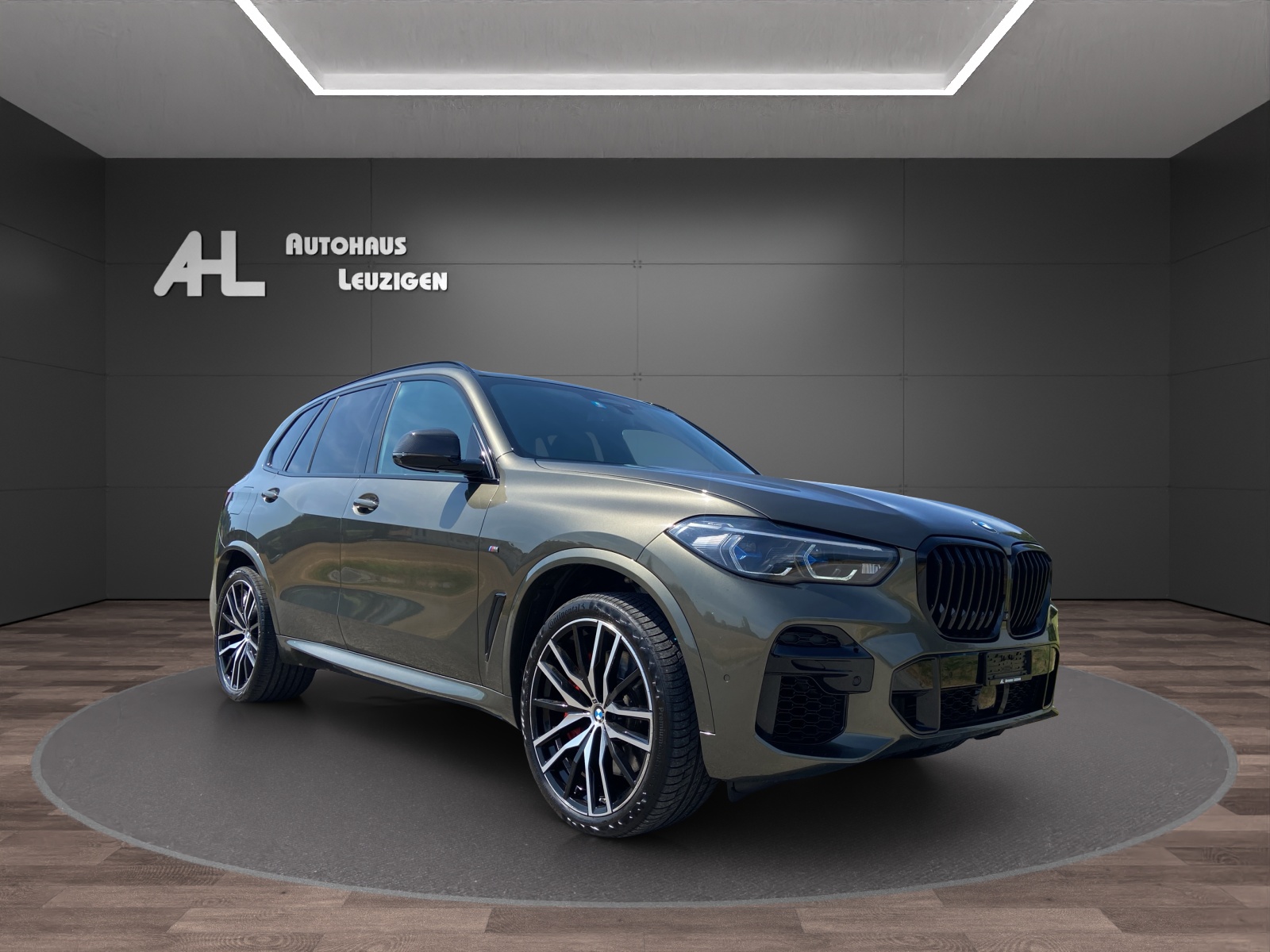 BMW X5 xDrive M50i Steptronic-image-6