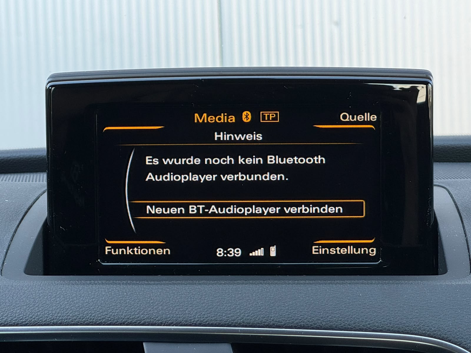 AUDI Q3 1.4 TFSI S-tronic-image-22
