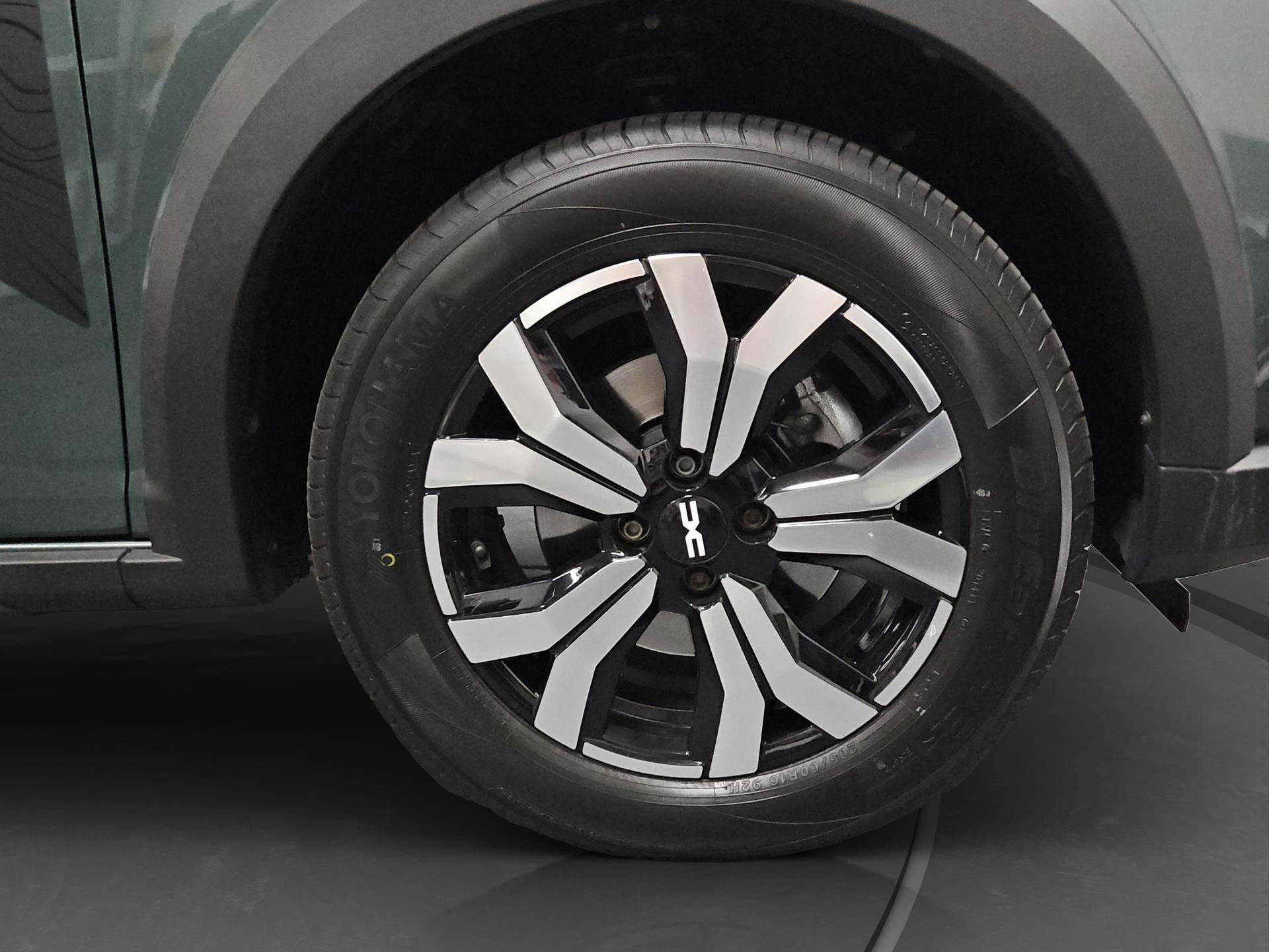 DACIA Jogger HEV 140 Extreme-image-17