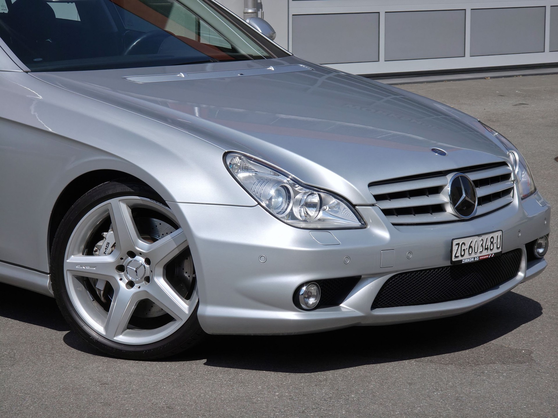 MERCEDES-BENZ CLS 55 AMG Automatic-image-6