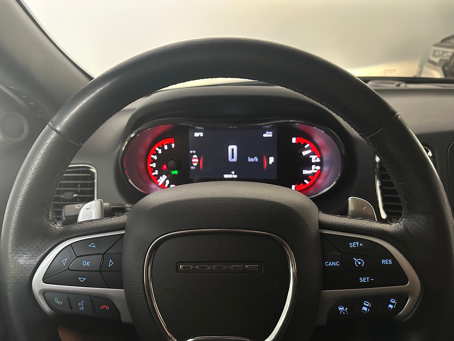DODGE Durango R/T-image-8