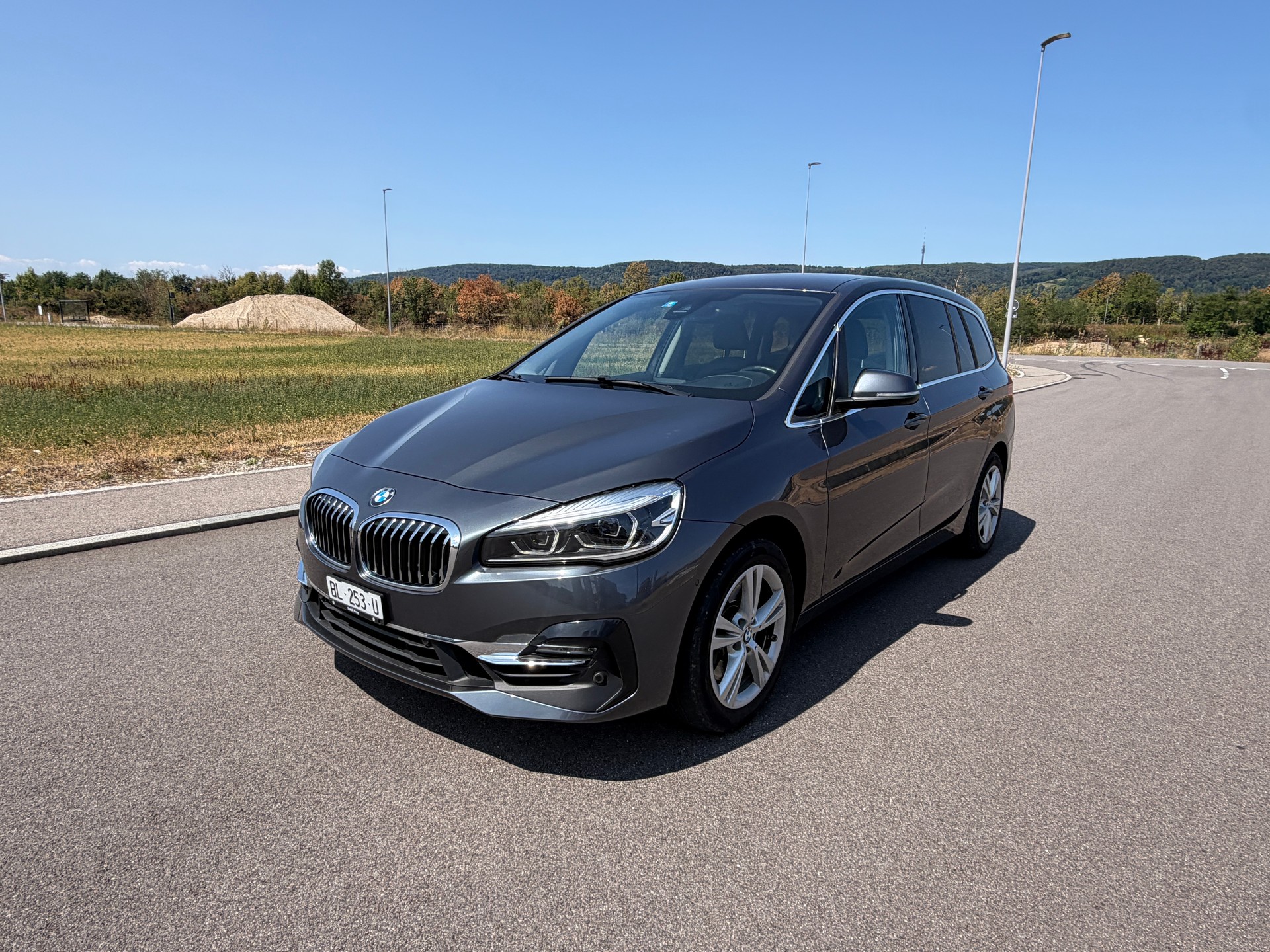 BMW 220i Gran Tourer Luxury Line DKG 7 Plätzer-image-5