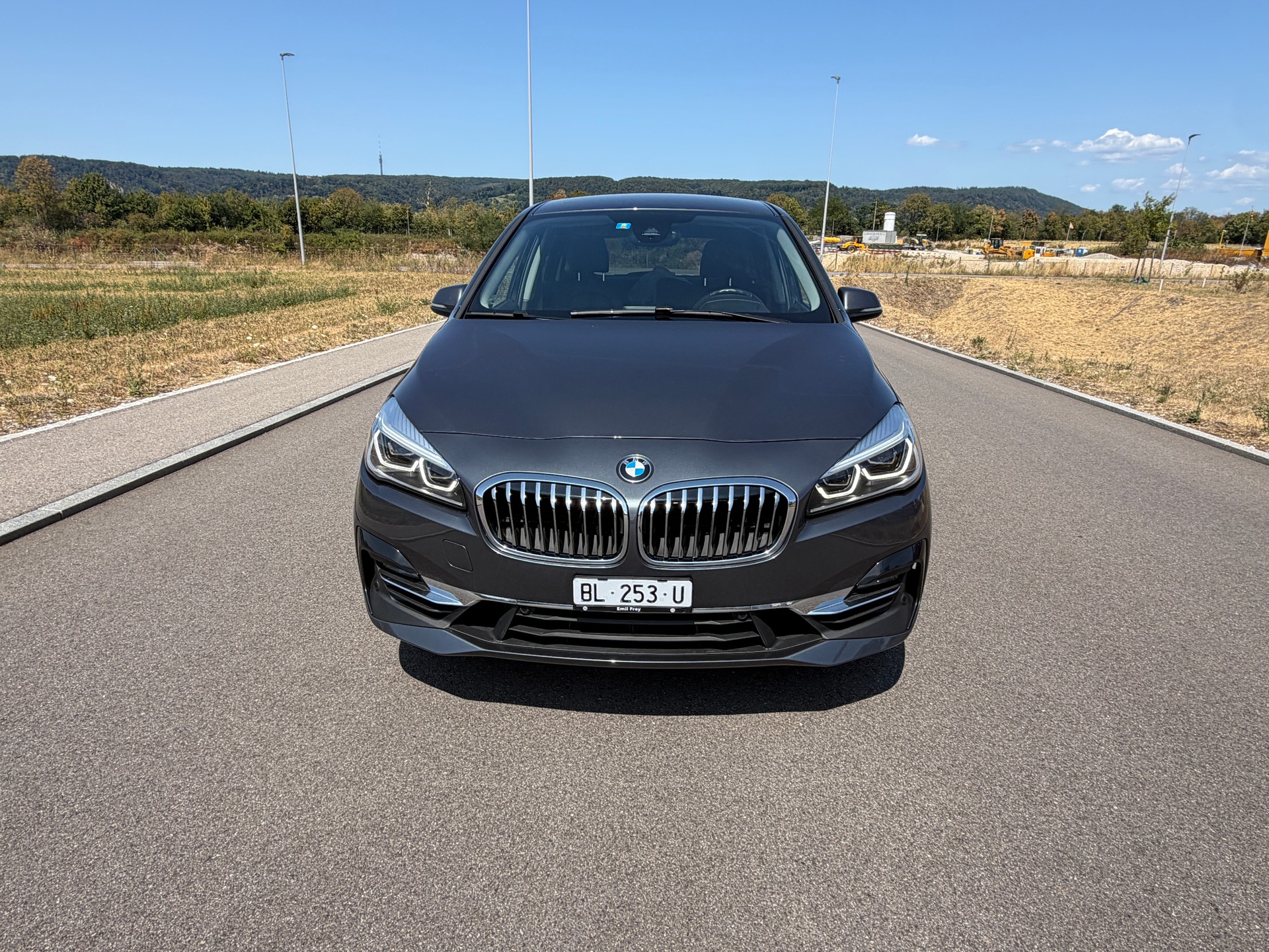 BMW 220i Gran Tourer Luxury Line DKG 7 Plätzer-image-4