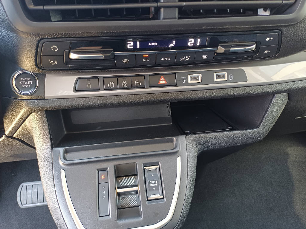 OPEL Zafira 2.2 CDTI 180 S/S-image-9