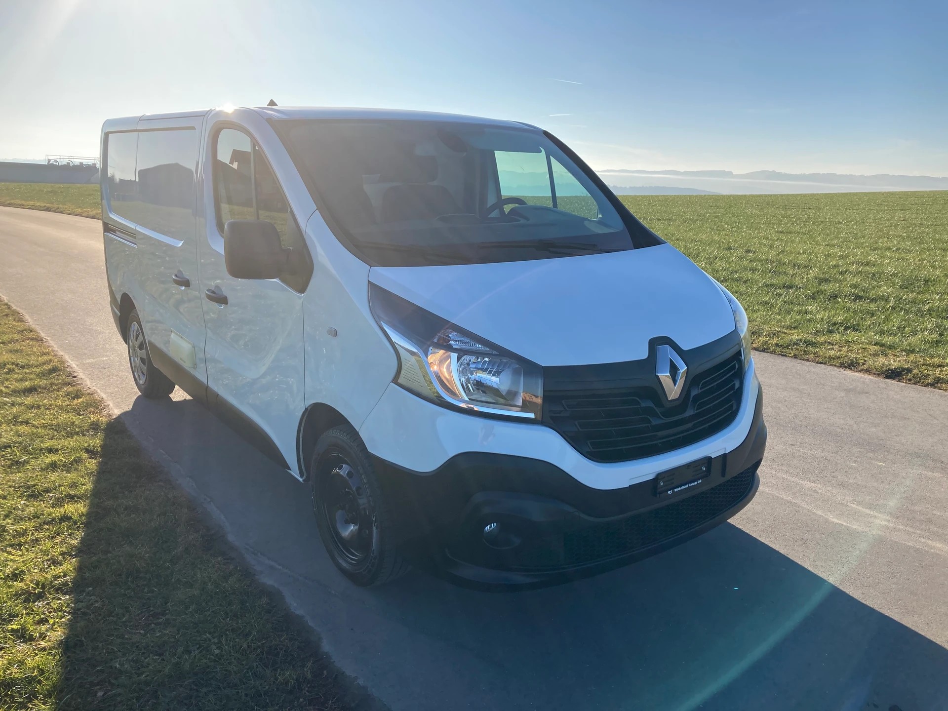 RENAULT Trafic 1.6 dCi 115 2.9t Business L1H1 *Nutzlast 1`160KG*2 Schiebetüren*-image-1