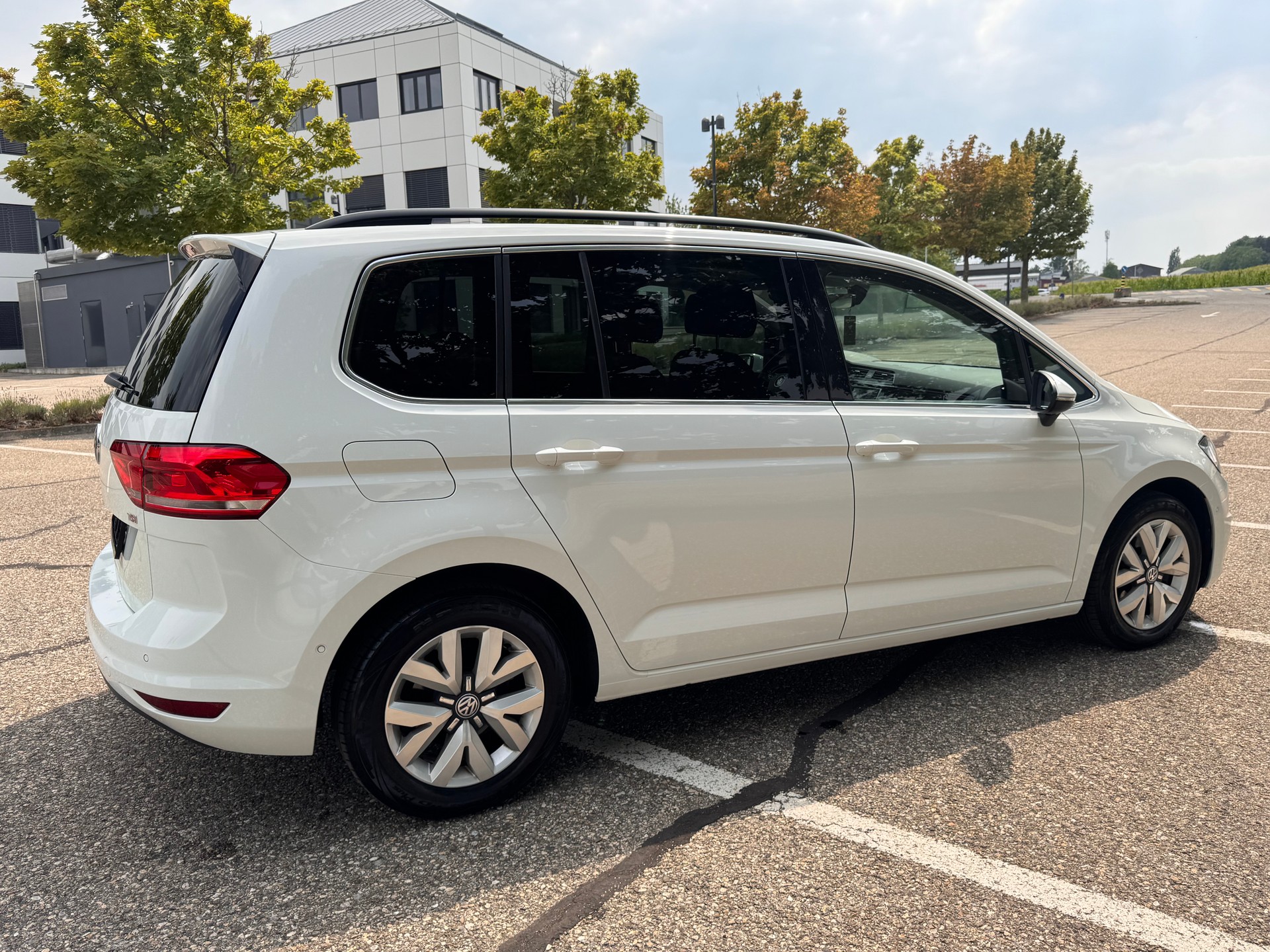 VW 1.4 TSI Highline DSG-image-1