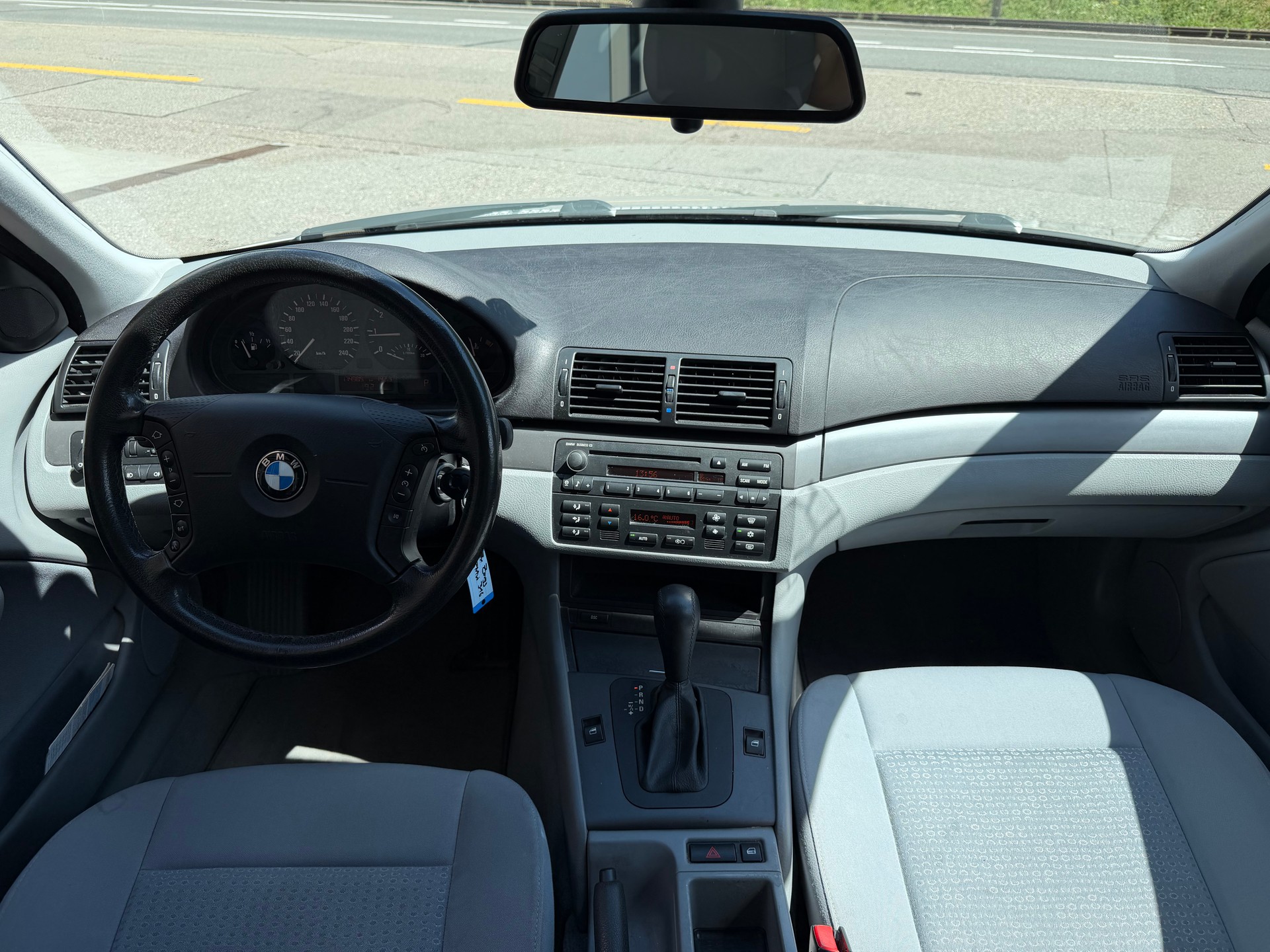BMW 316-image-6