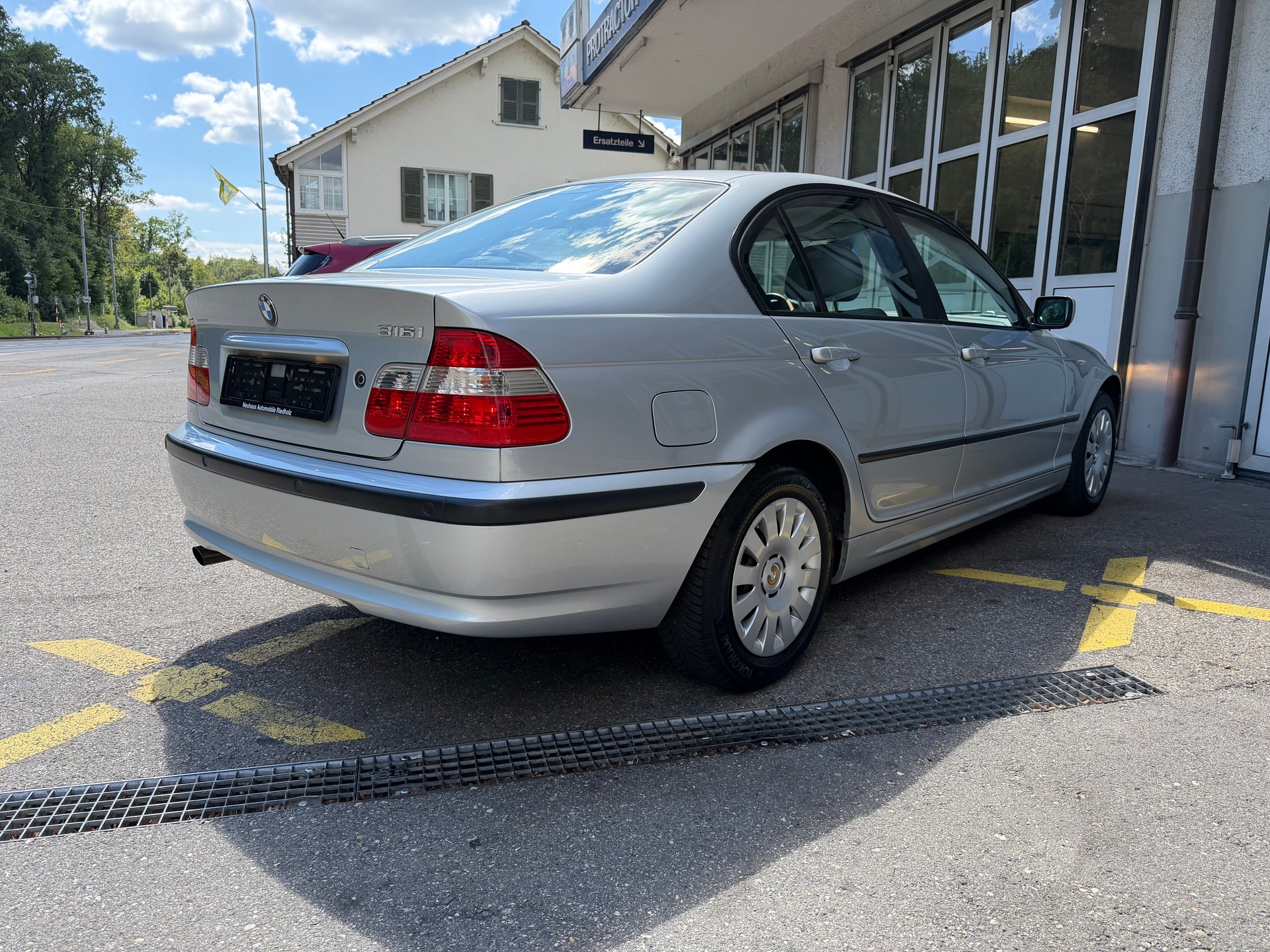 BMW 316-image-4