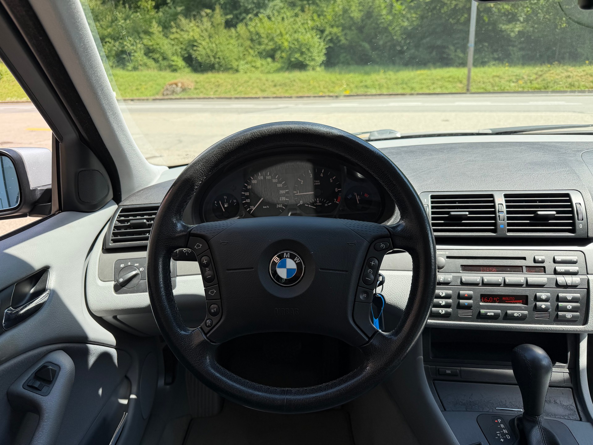 BMW 316-image-7