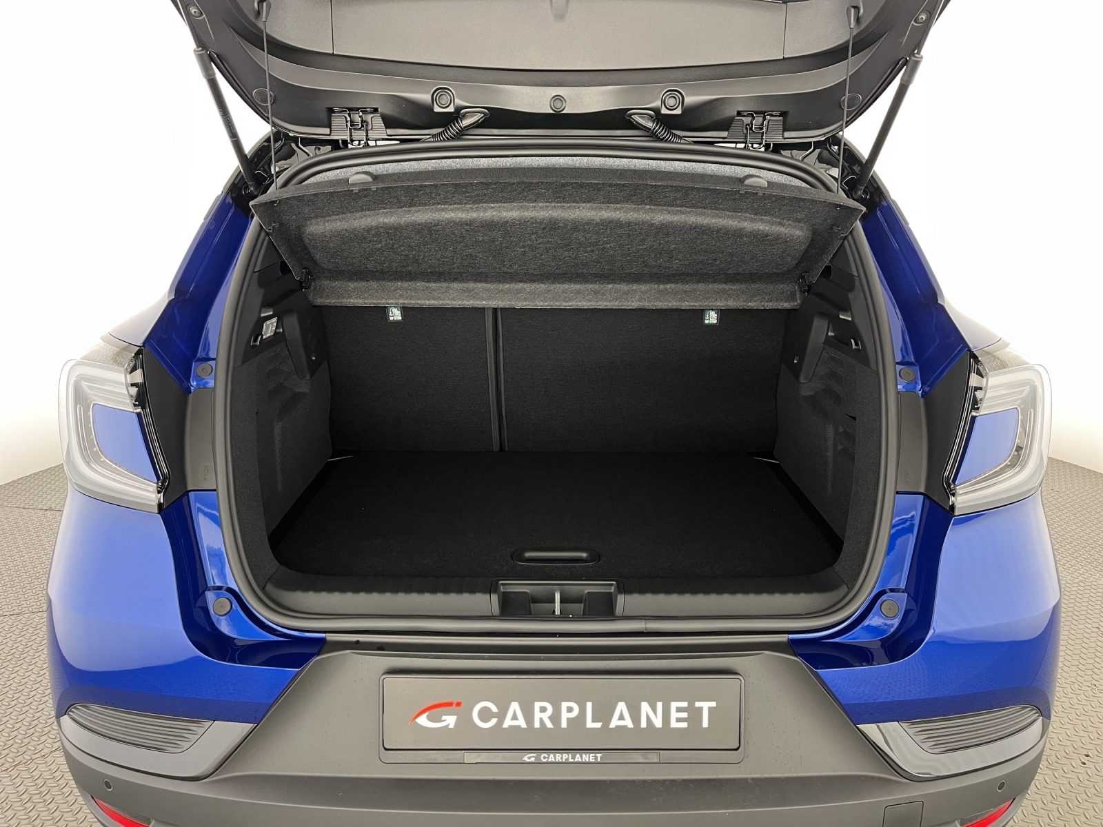 RENAULT Captur 1.8 E-Tech techno-image-17