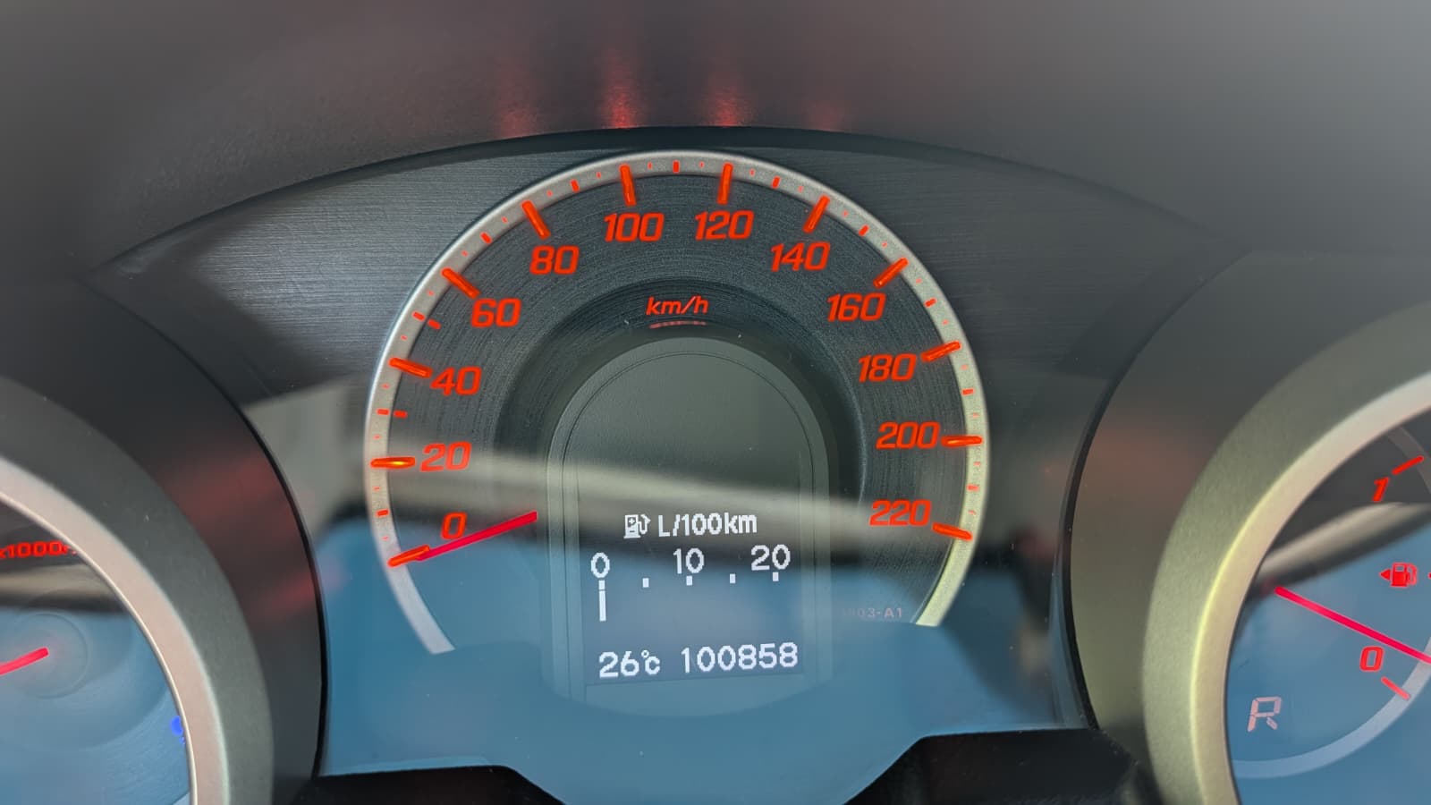 HONDA Jazz 1.4i Exclusive i-Shift-image-5