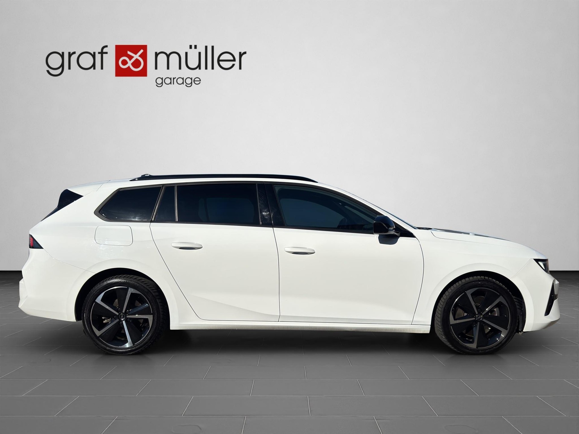 OPEL Astra Sports Tourer 1.6 T PHEV 180 GS-image-18