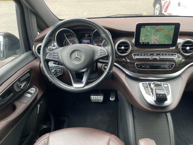MERCEDES-BENZ V 250 d Avantgarde lang 4Matic 7G-Tronic-image-18