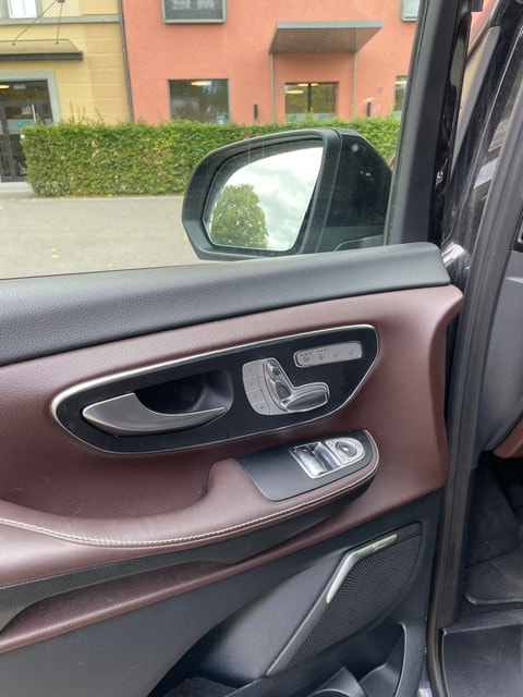 MERCEDES-BENZ V 250 d Avantgarde lang 4Matic 7G-Tronic-image-27