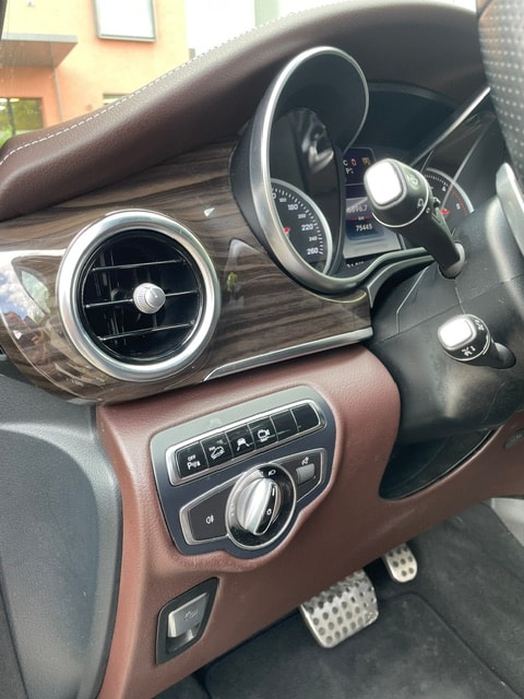 MERCEDES-BENZ V 250 d Avantgarde lang 4Matic 7G-Tronic-image-21