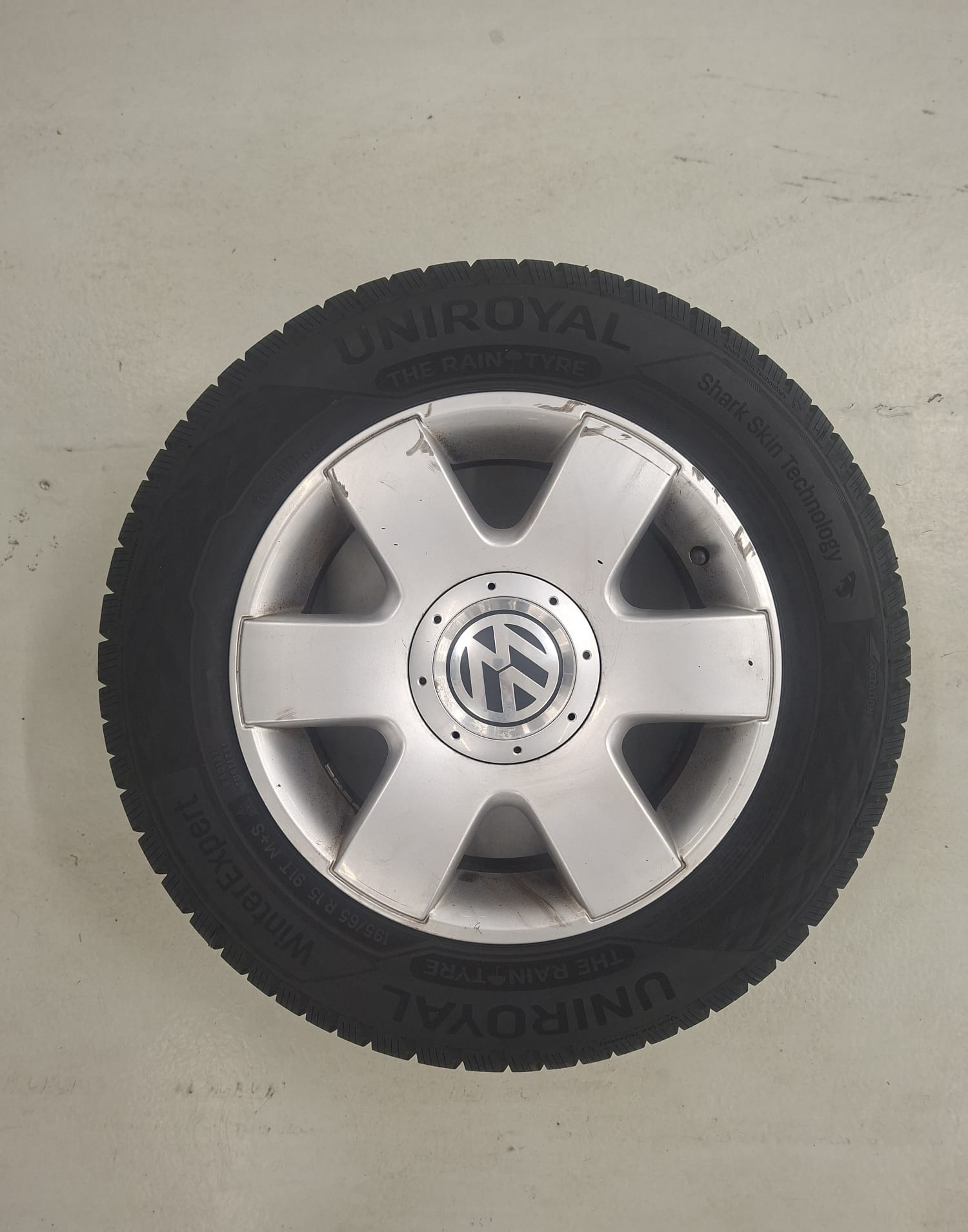 VW Caddy 1.6 TDI BlueMotion Technology-image-19