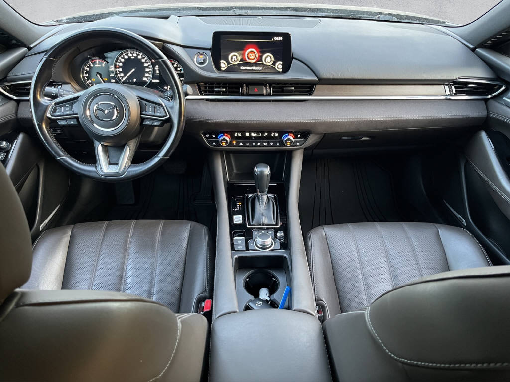 MAZDA 6 Sport Wagon 2.5 Revolution-image-14