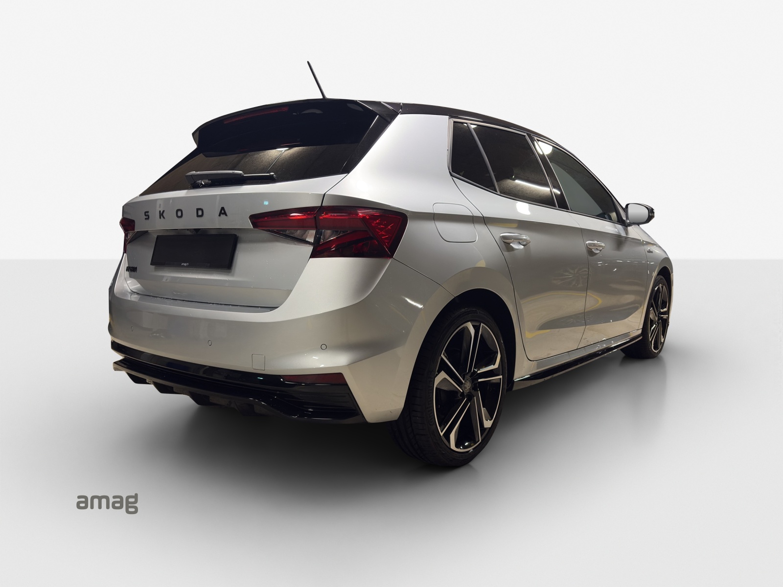 SKODA Fabia 1.0 TSI Monte Carlo DSG-image-4