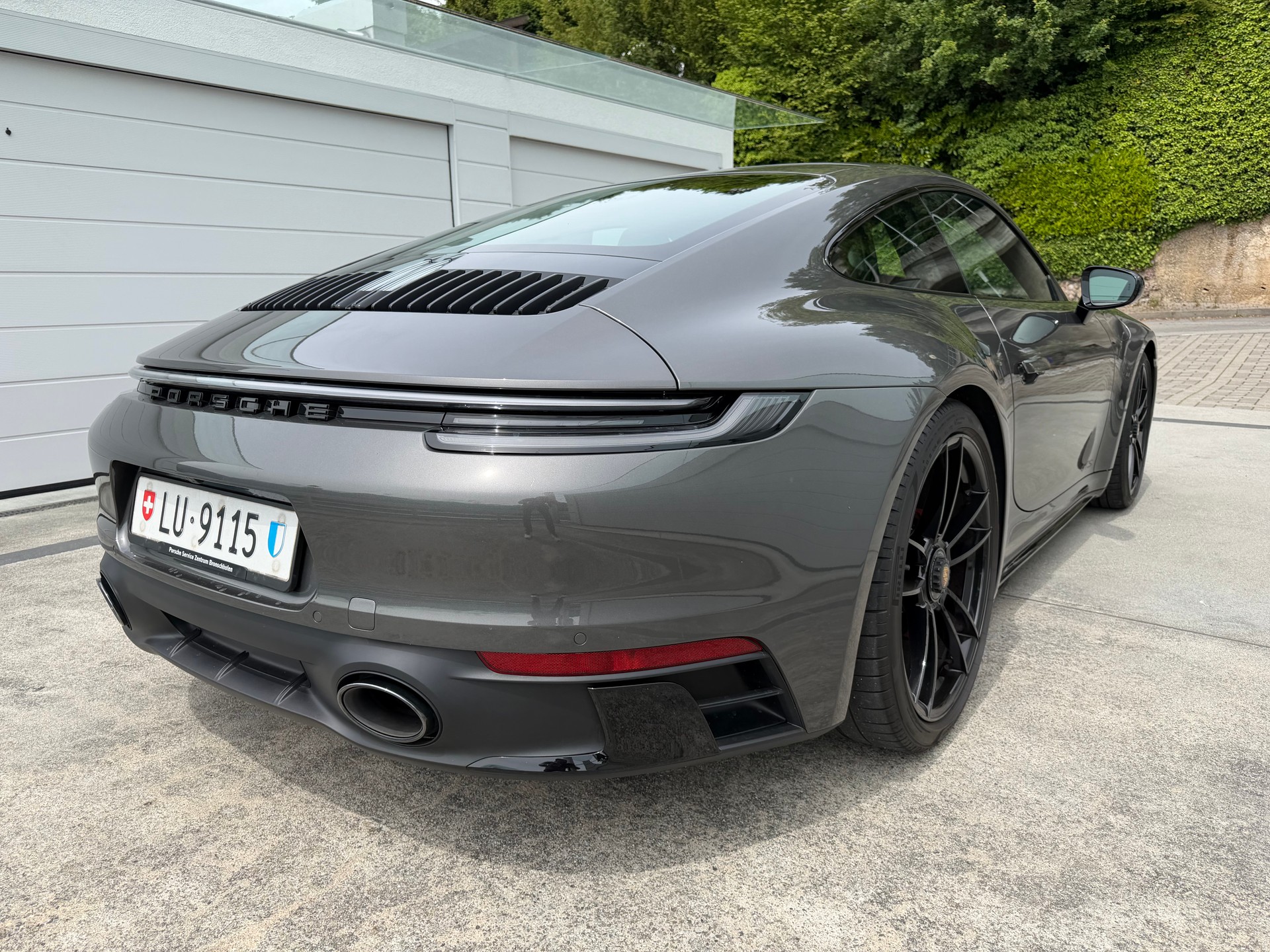 PORSCHE Carrera 4 GTS PDK-image-7