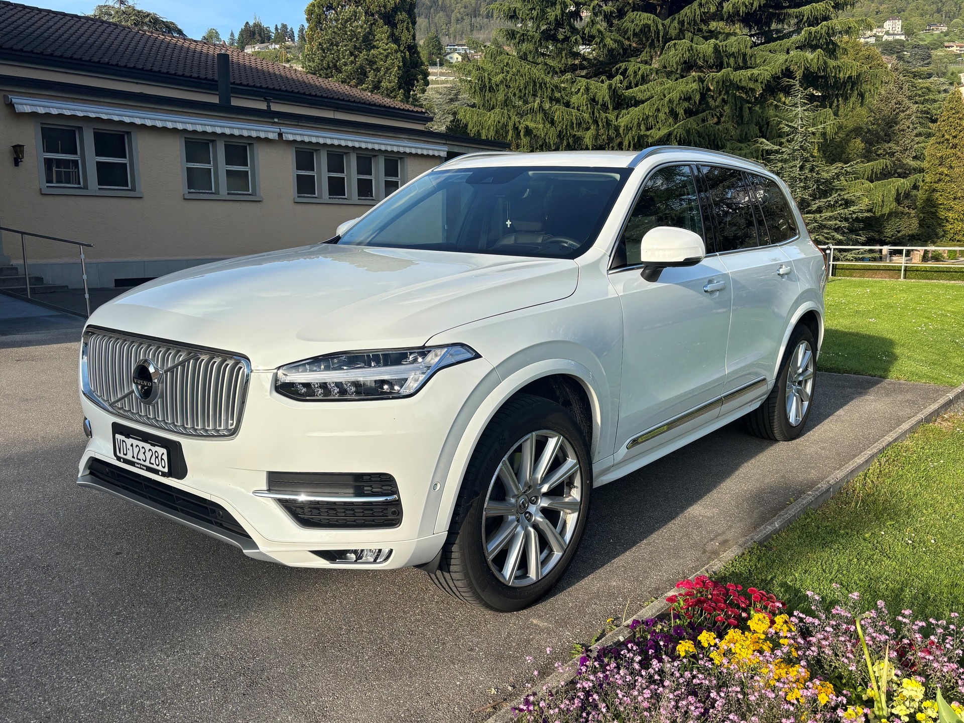 VOLVO 2.0 T5 Inscription 7P. AWD-image-3