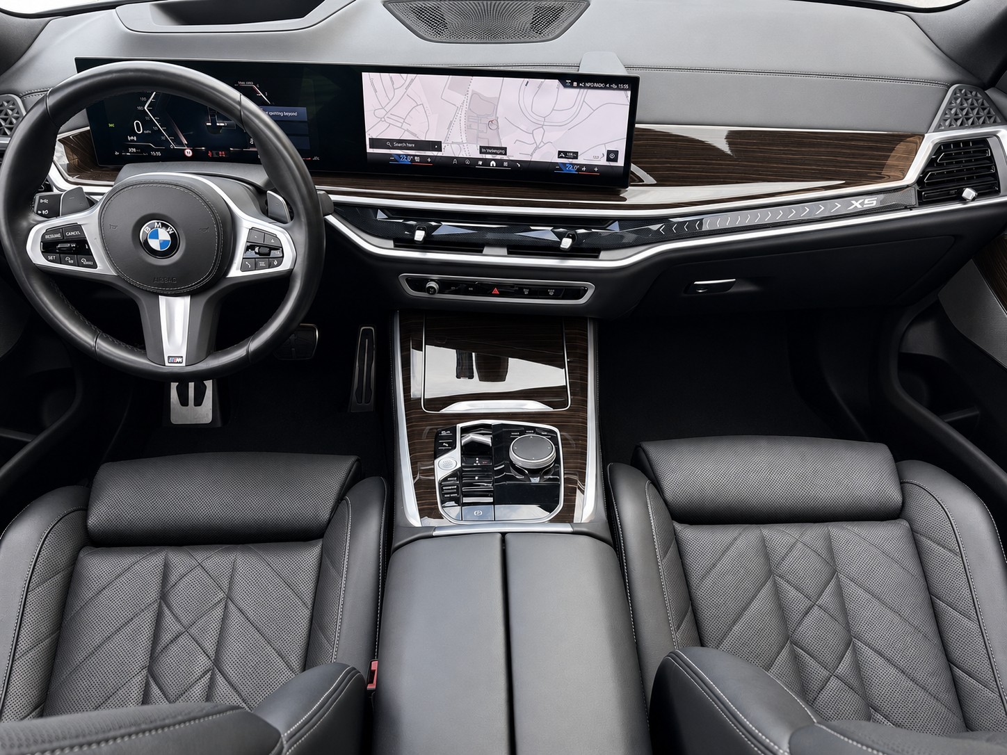 BMW X5 30d xDrive SAG CH FAHRZEUG-image-5