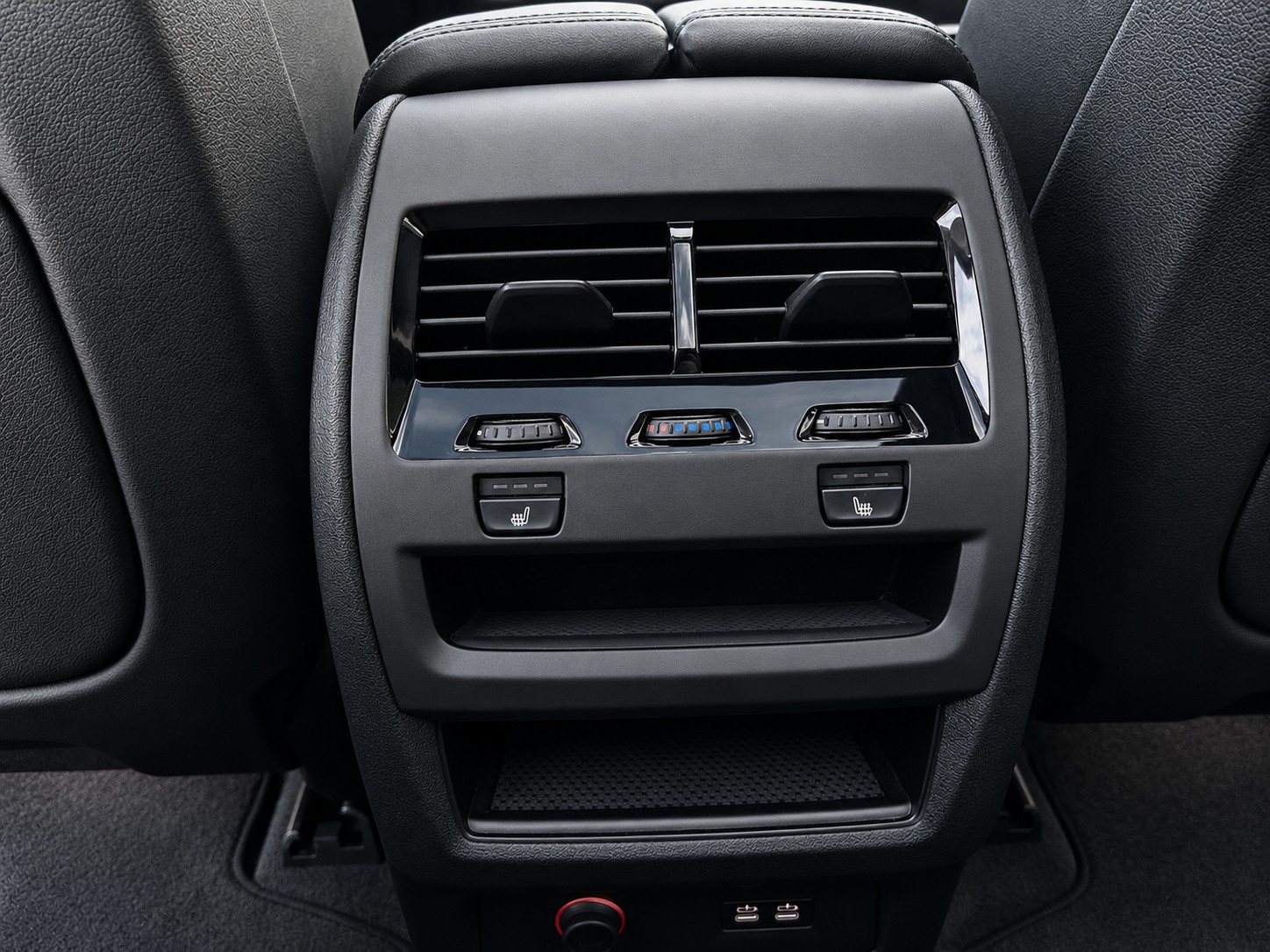 BMW X5 30d xDrive SAG CH FAHRZEUG-image-21