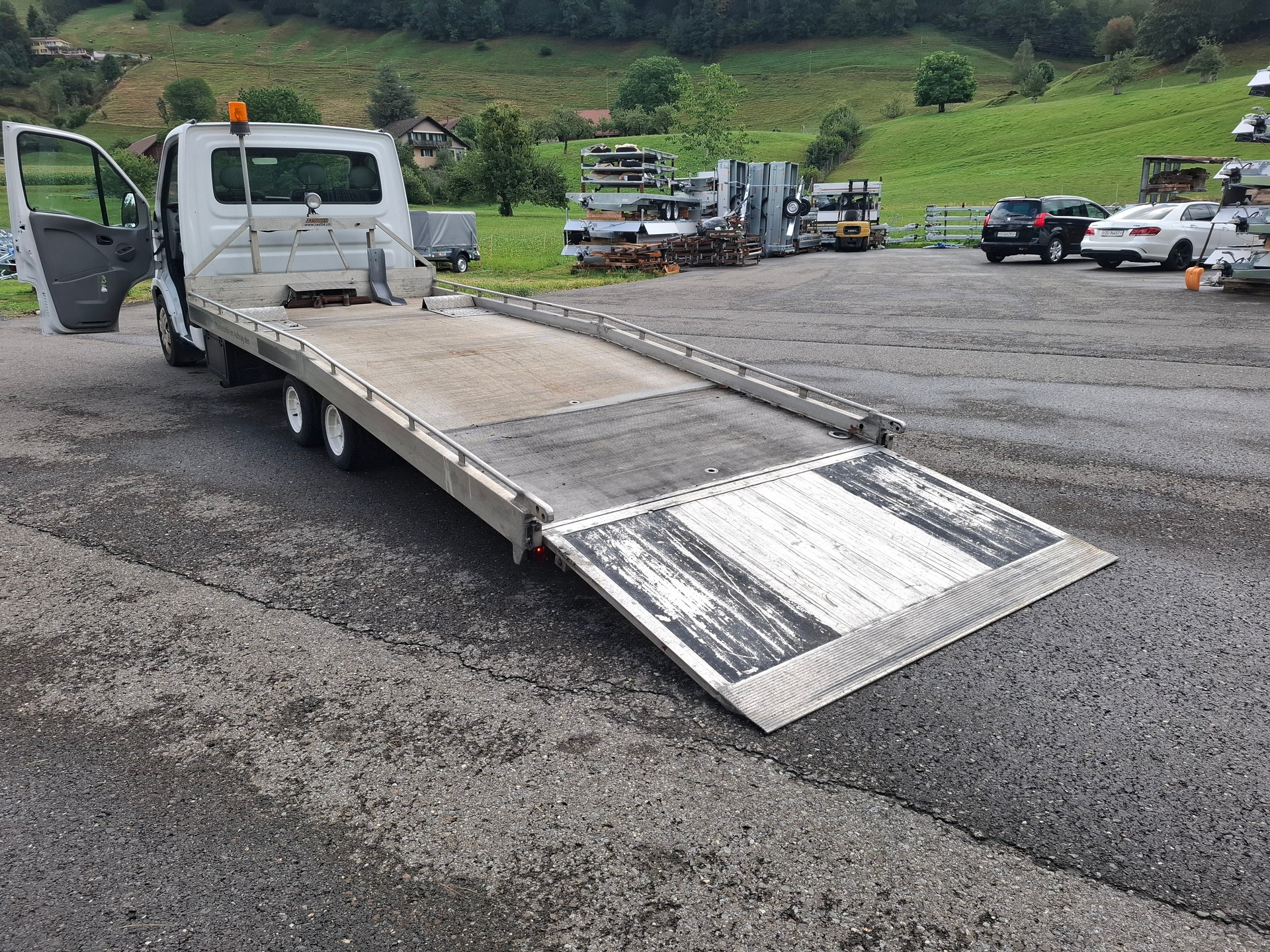 RENAULT Master T35 2.5dCi L3H1GV-image-4