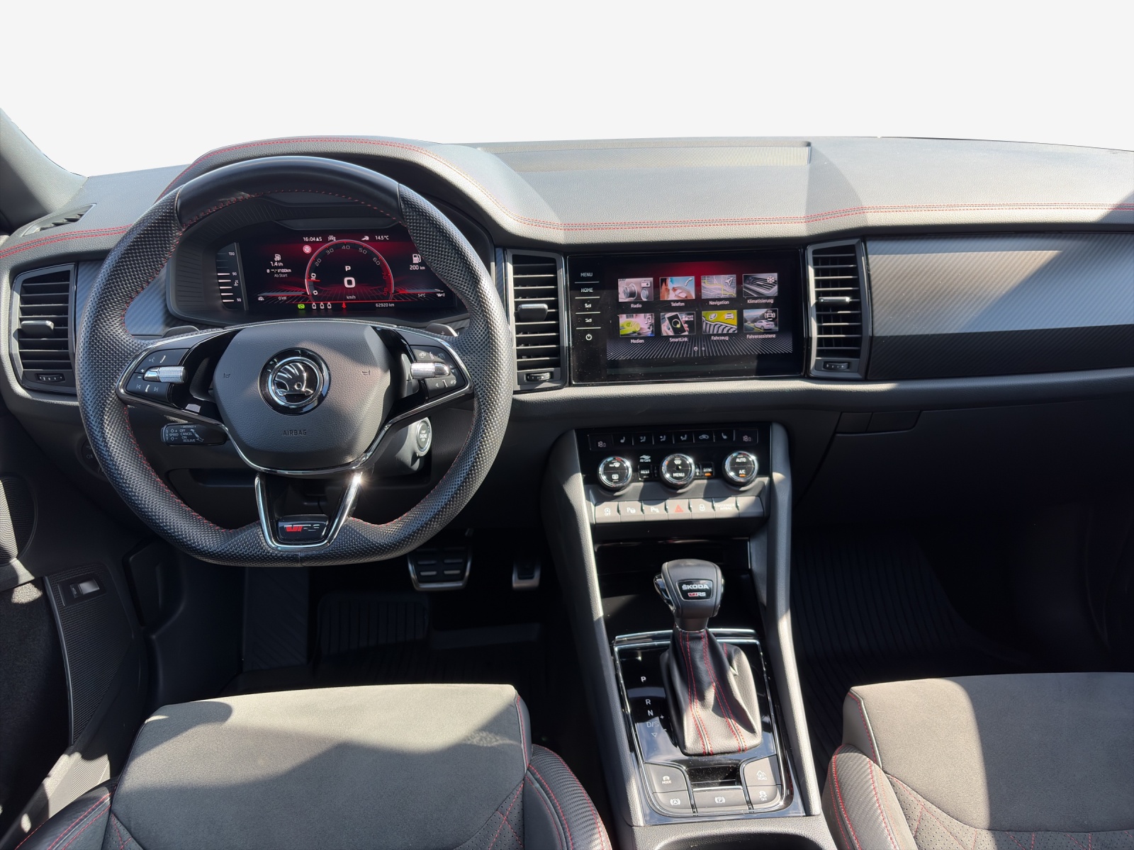 SKODA Kodiaq 2.0 TSI 4x4 RS-image-8