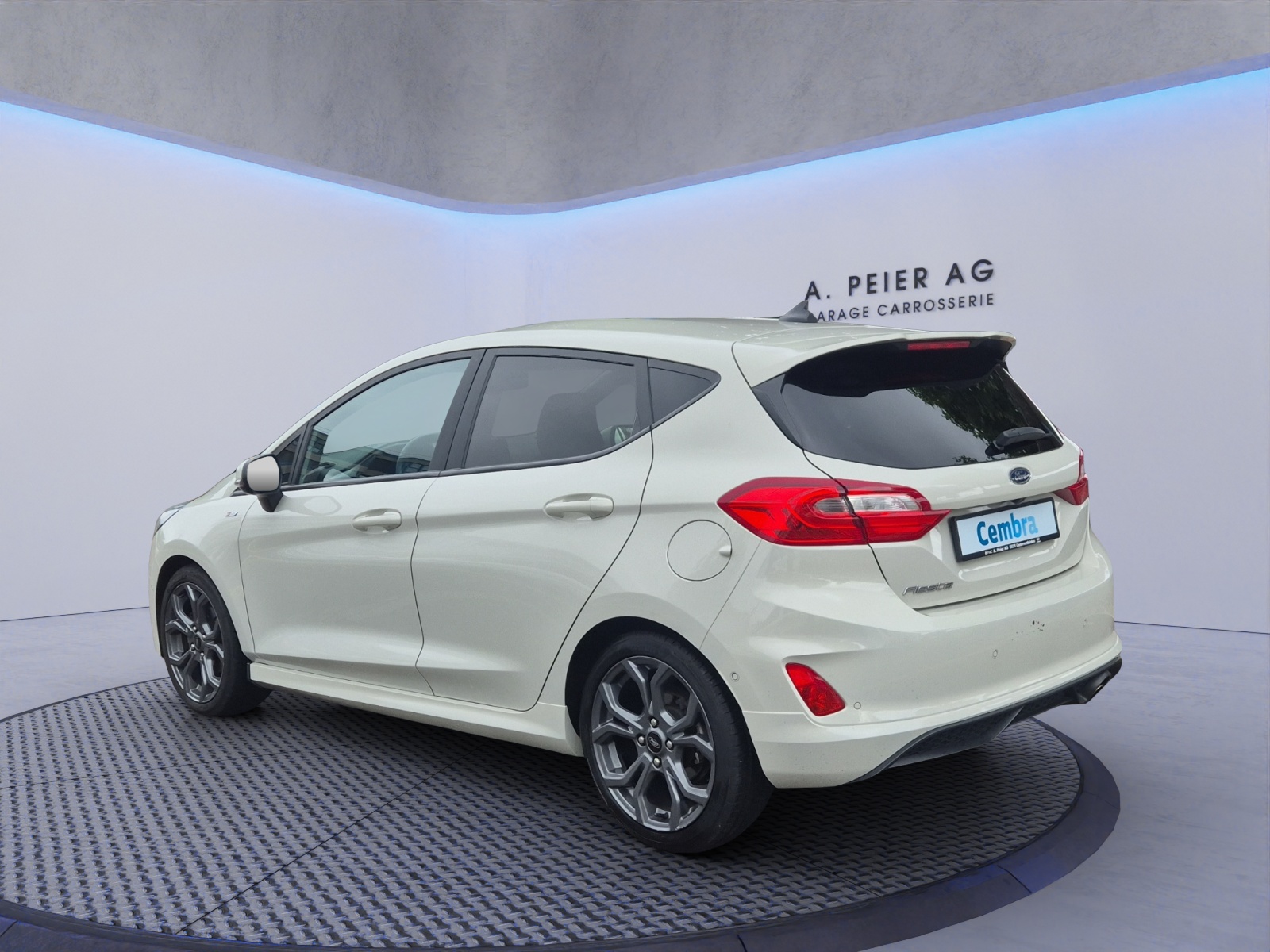 FORD Fiesta 1.0 SCTi ST Line-image-2