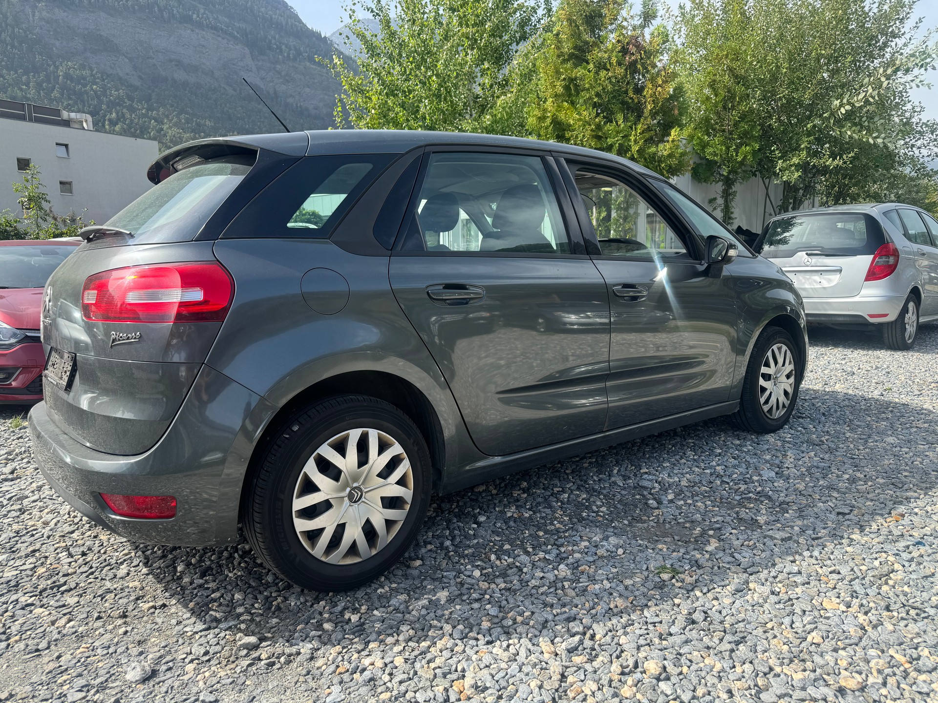 CITROEN C4 Picasso 1.6 e-HDi Exclusive-image-10
