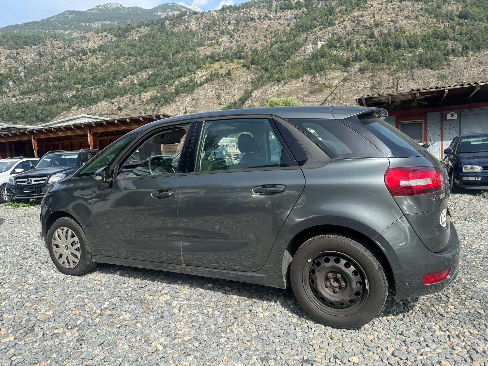 CITROEN C4 Picasso 1.6 e-HDi Exclusive-image-6